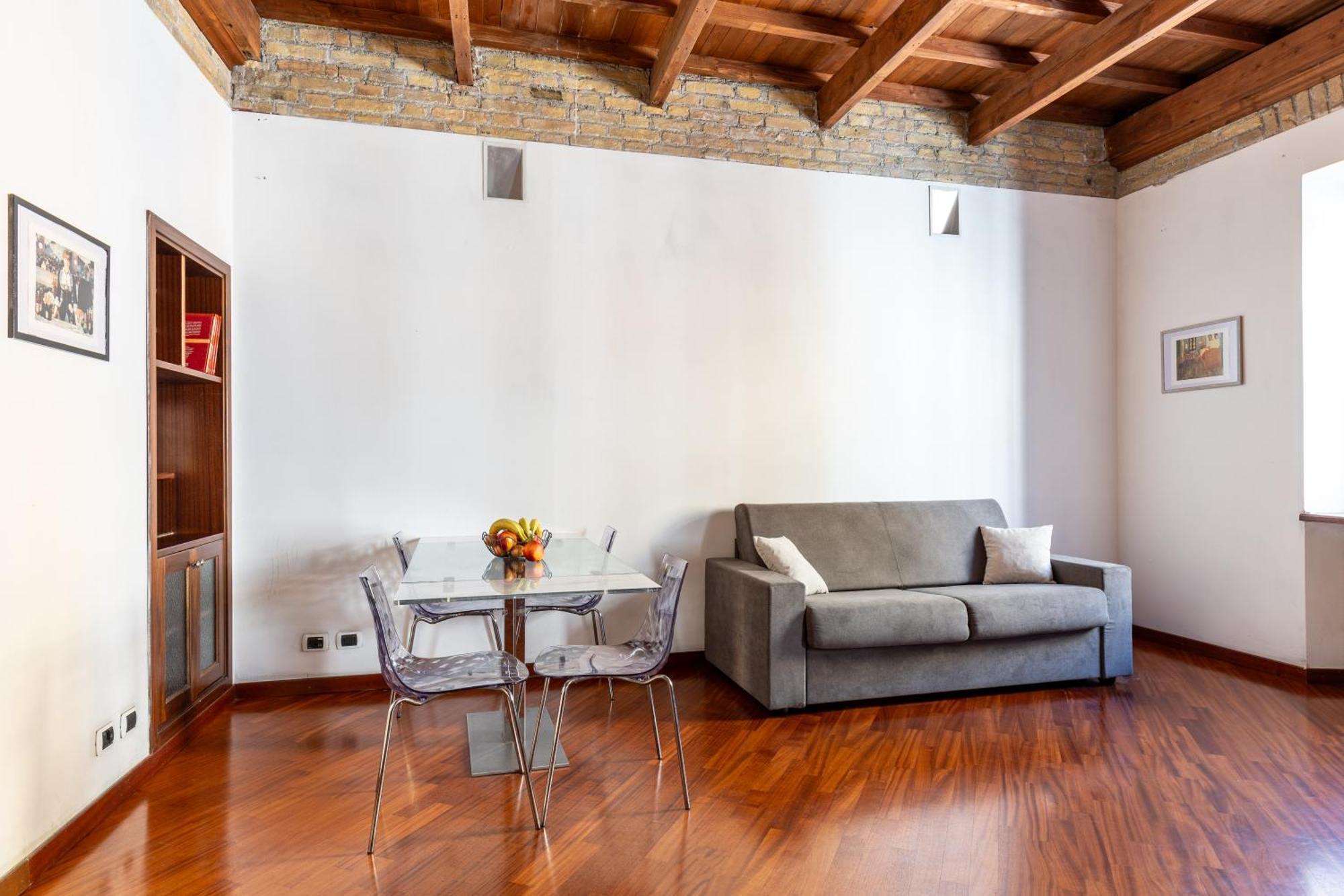 151 - Center Apartment