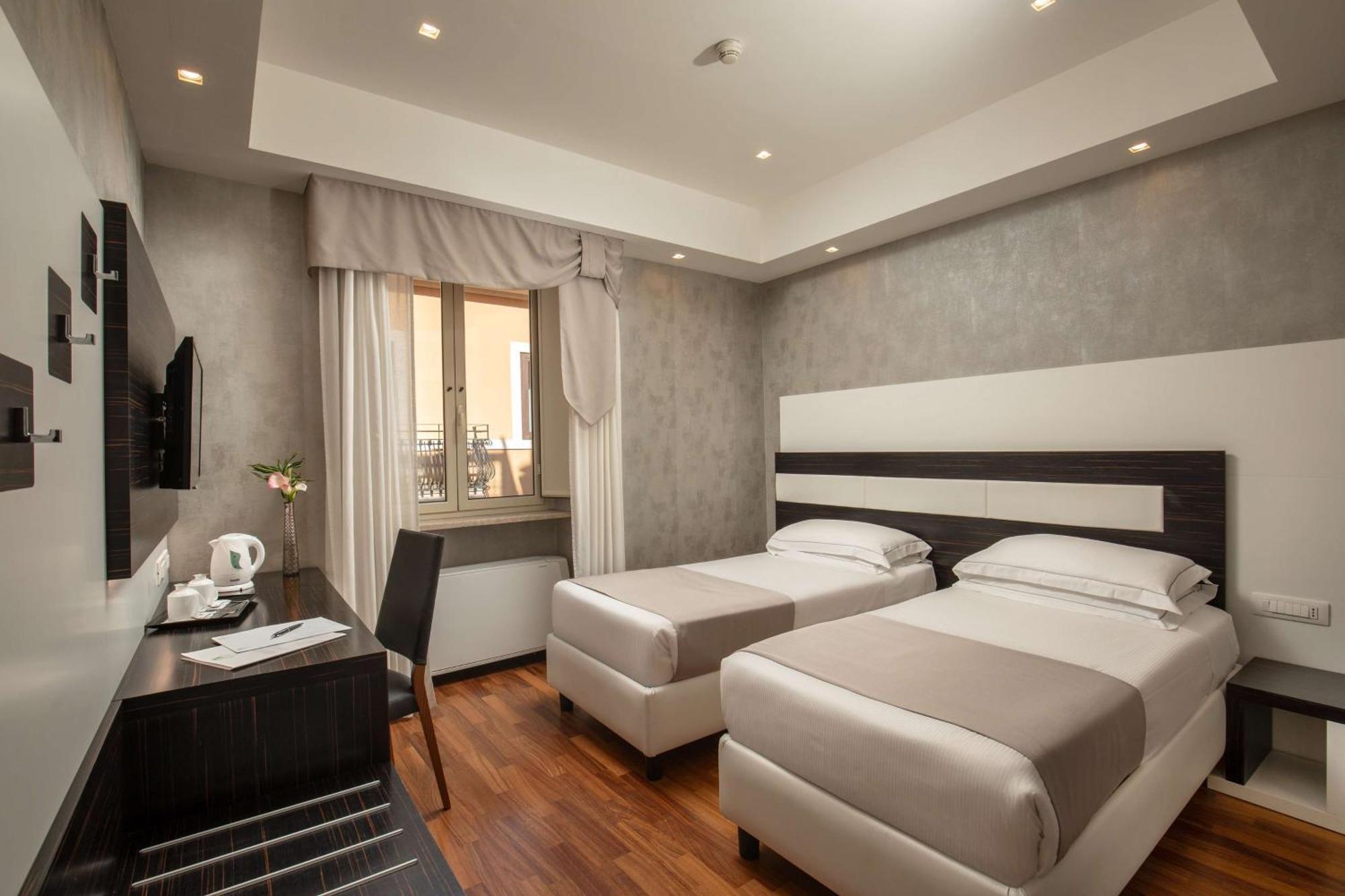 Diana Roof Garden 4*