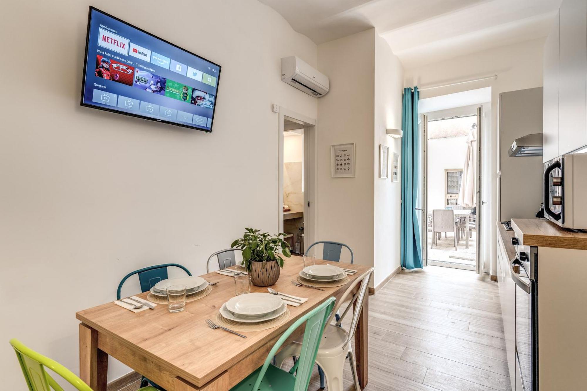 Nala Luxury With Terrace Apartment