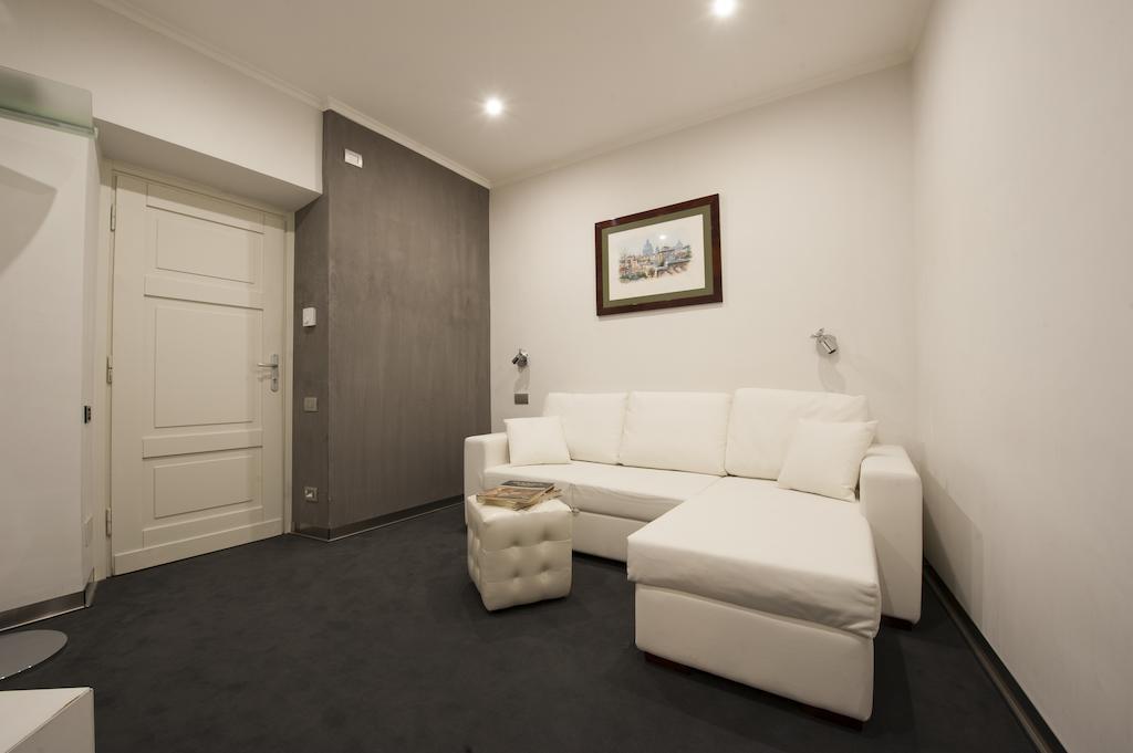 Richmond Hotel 4*