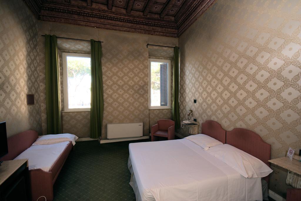 Richmond 4* Roma