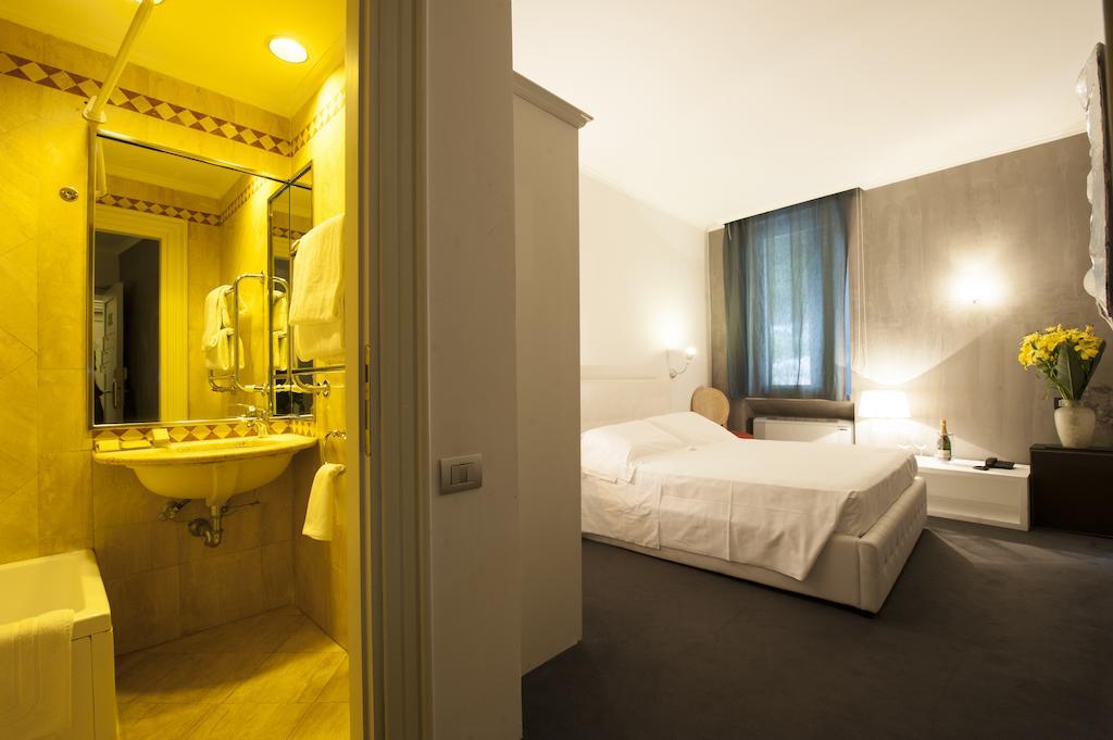 Richmond Hotel 4*