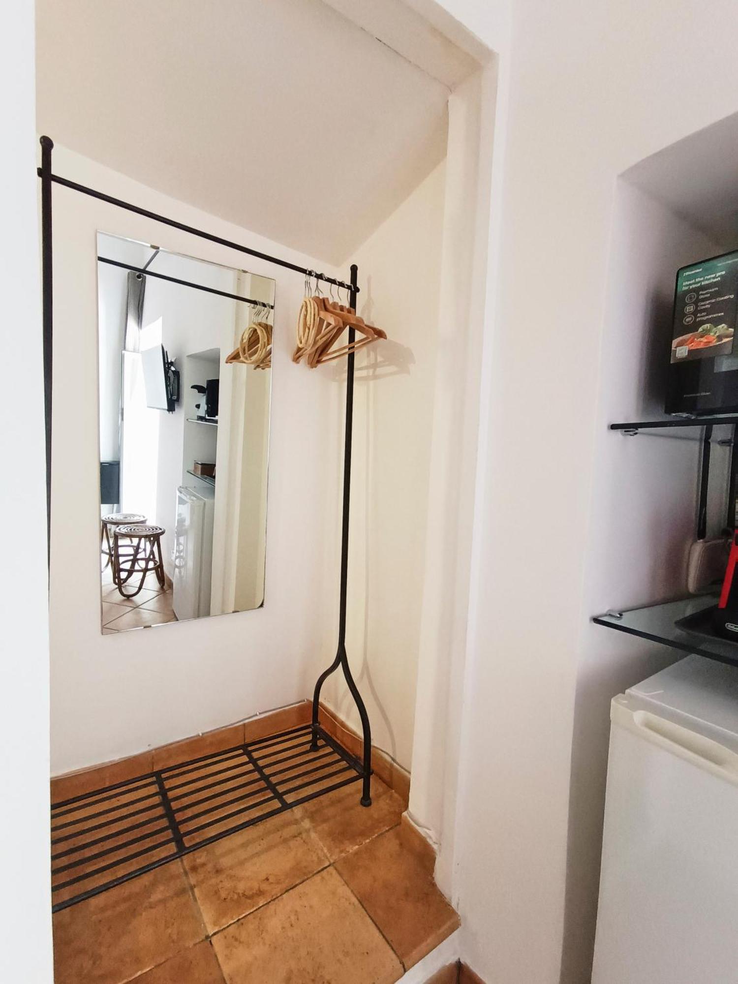 Appartamento Mini Con Balcone A Piazza Del Popolo Roma