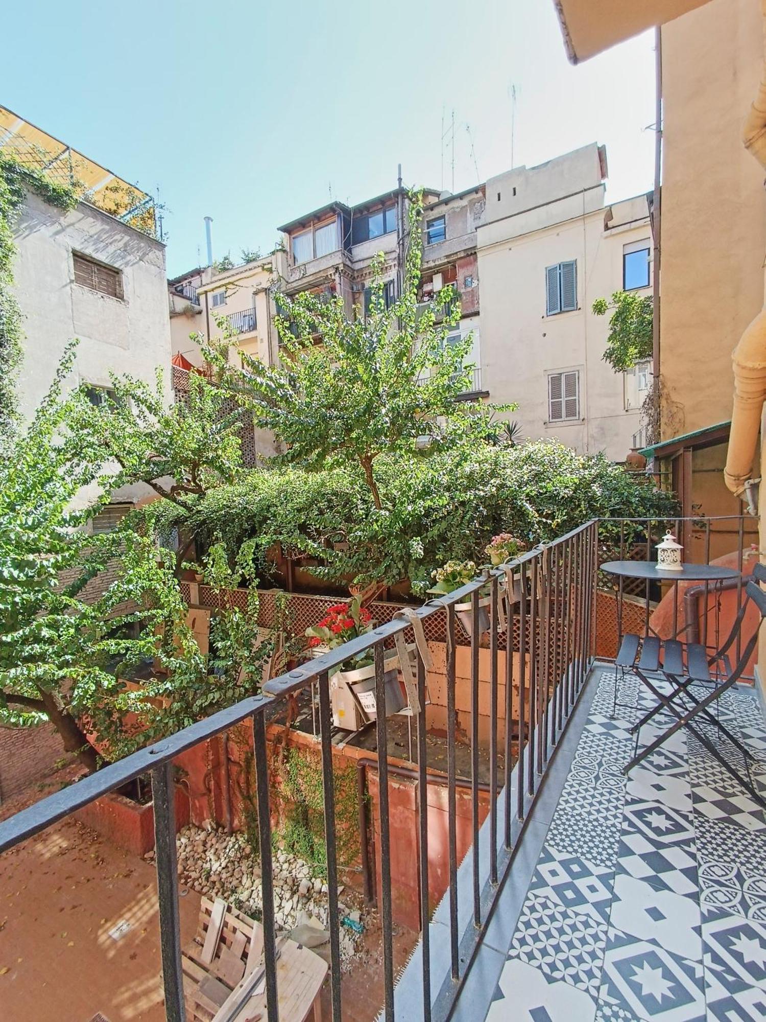 Mini Con Balcone A Piazza Del Popolo Appartamento *