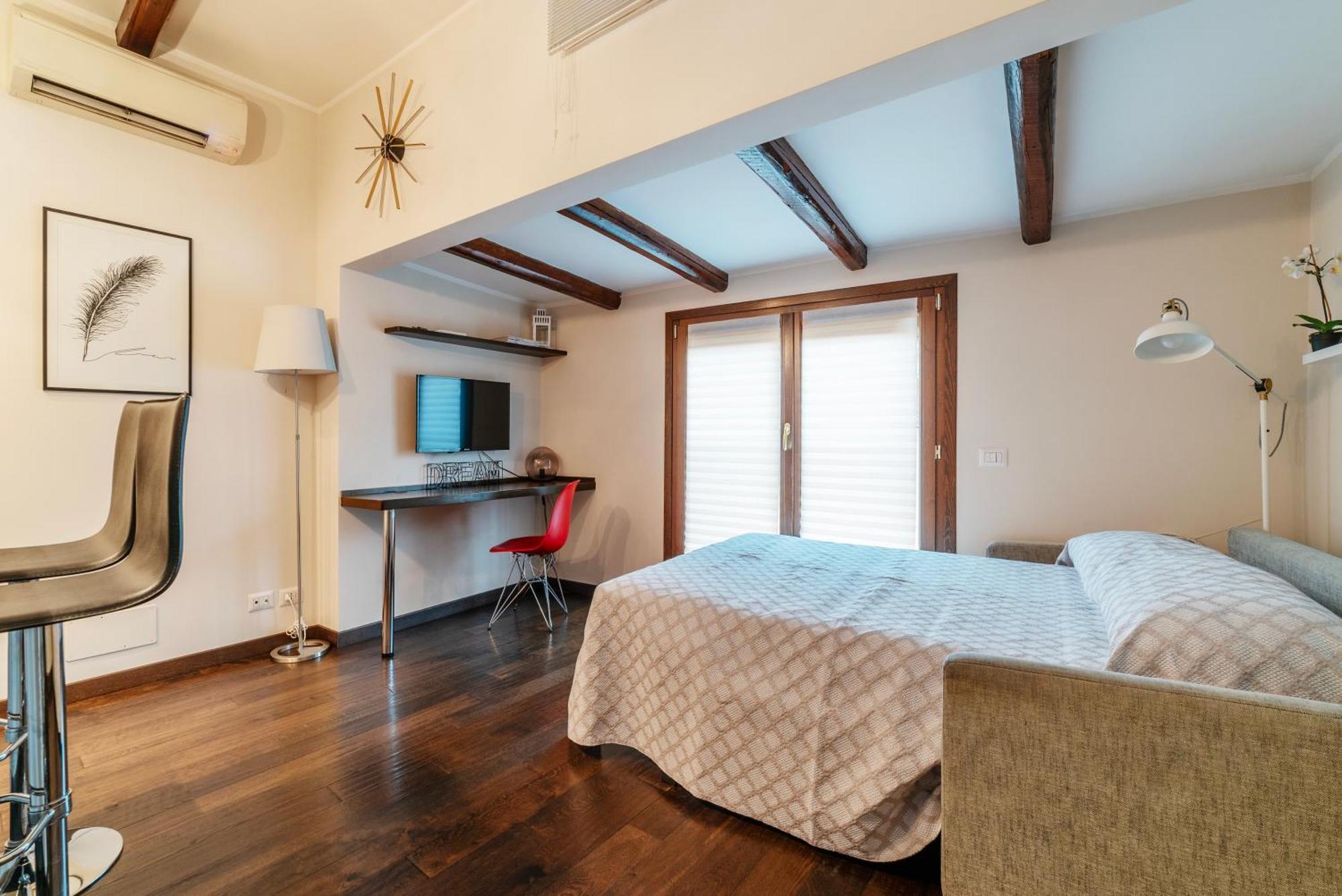 Ad Un Passo Da Piazza Di Pietra - Mini House Leilighet *