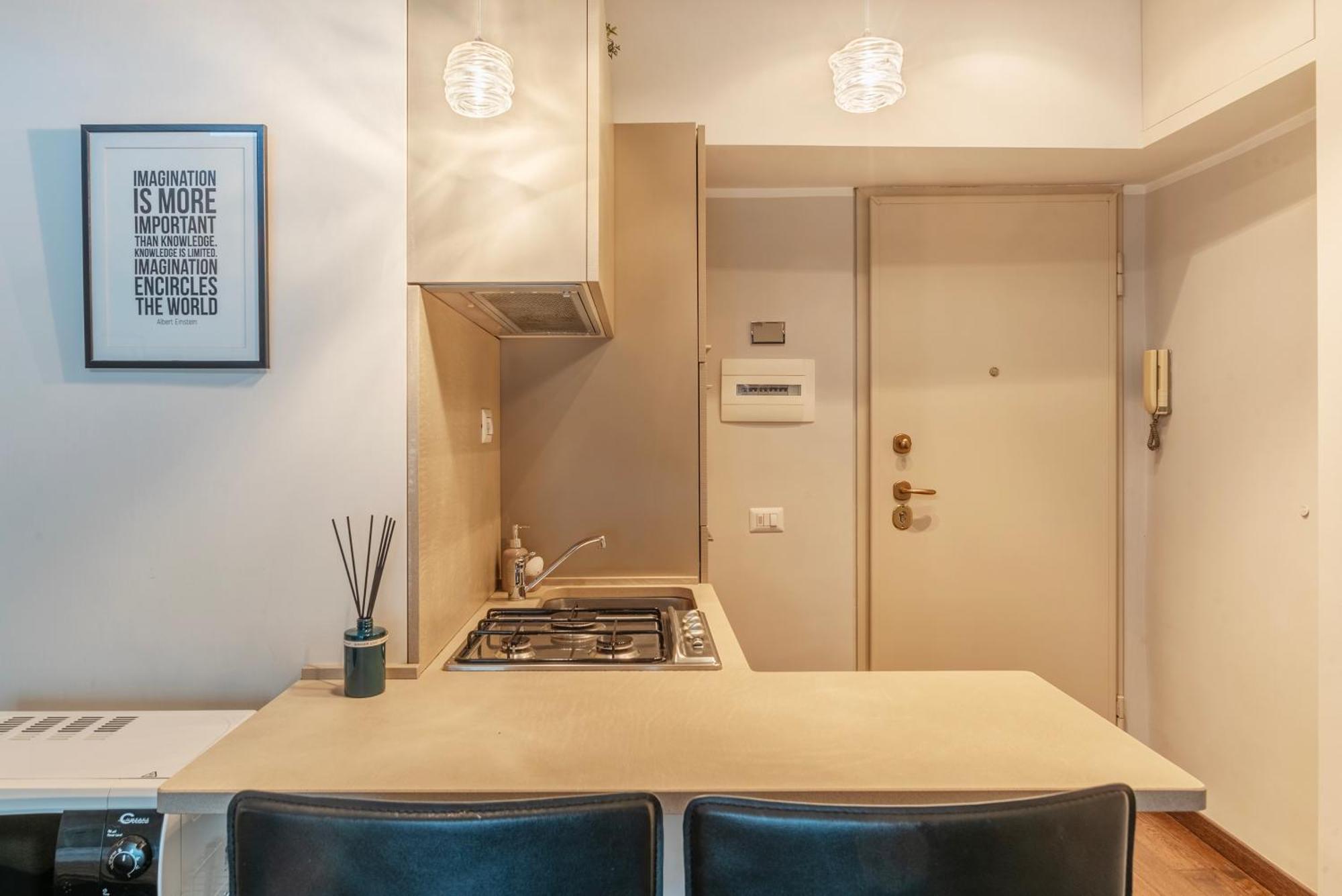 Ad Un Passo Da Piazza Di Pietra - Mini House Leilighet Roma