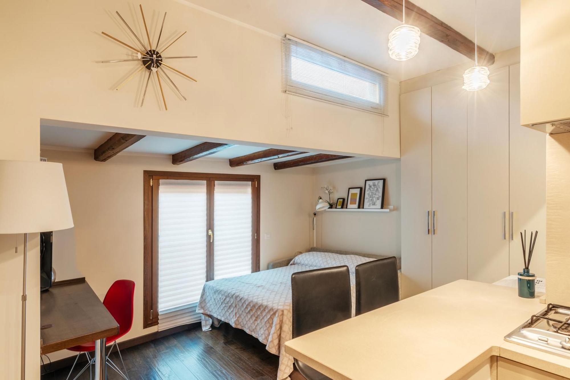 Ad Un Passo Da Piazza Di Pietra - Mini House * Roma