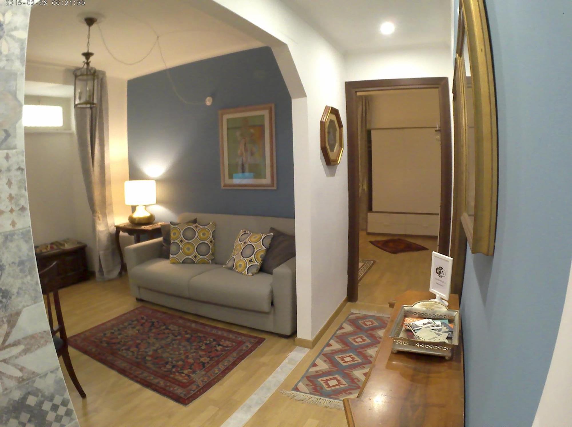 Appartamento Lilium House Apts *