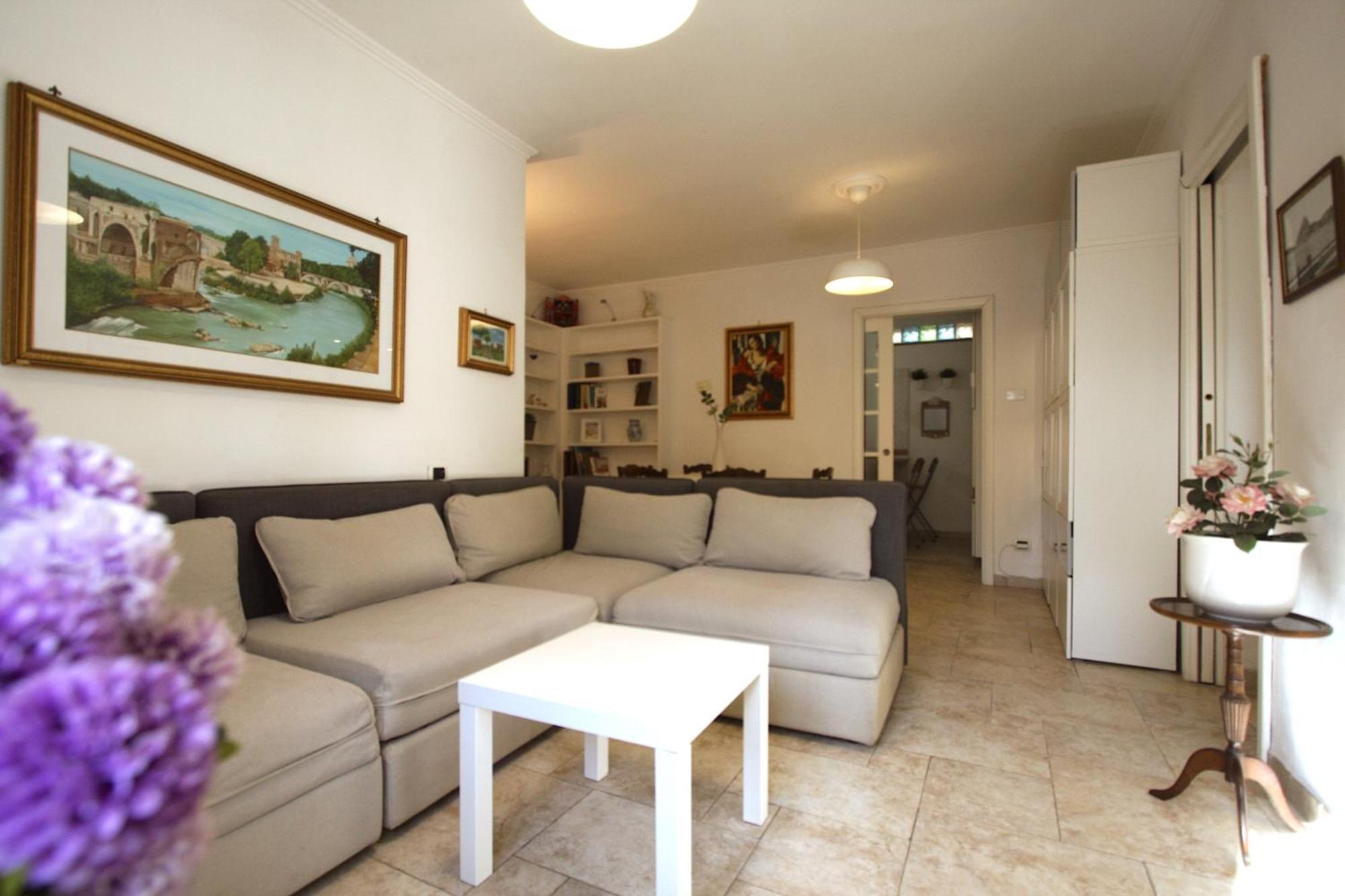 Appia Antica 2br With Swimming Pool Appartamento *