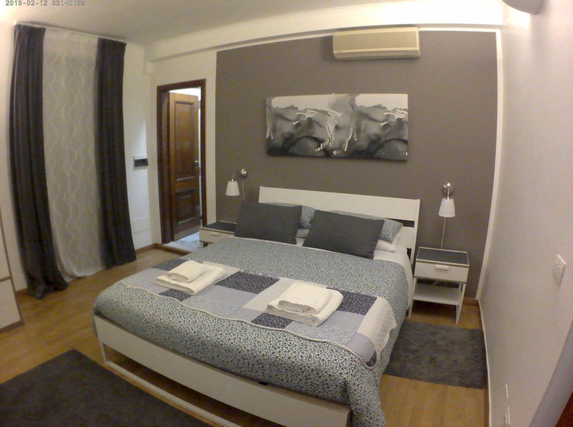 Appartamento Lilium House Apts *
