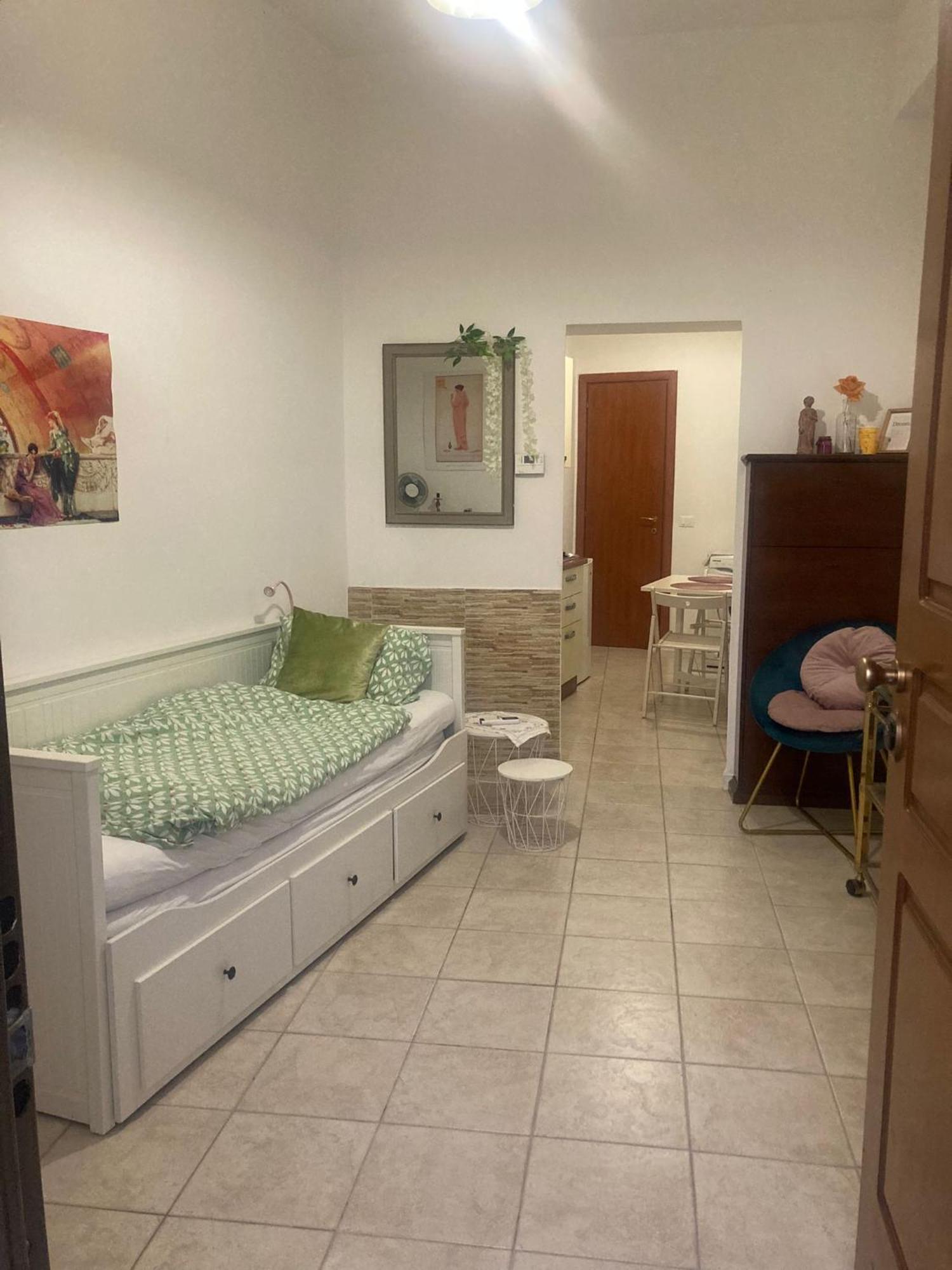 Apartment Appartamentino In Pigneto Storico Rom