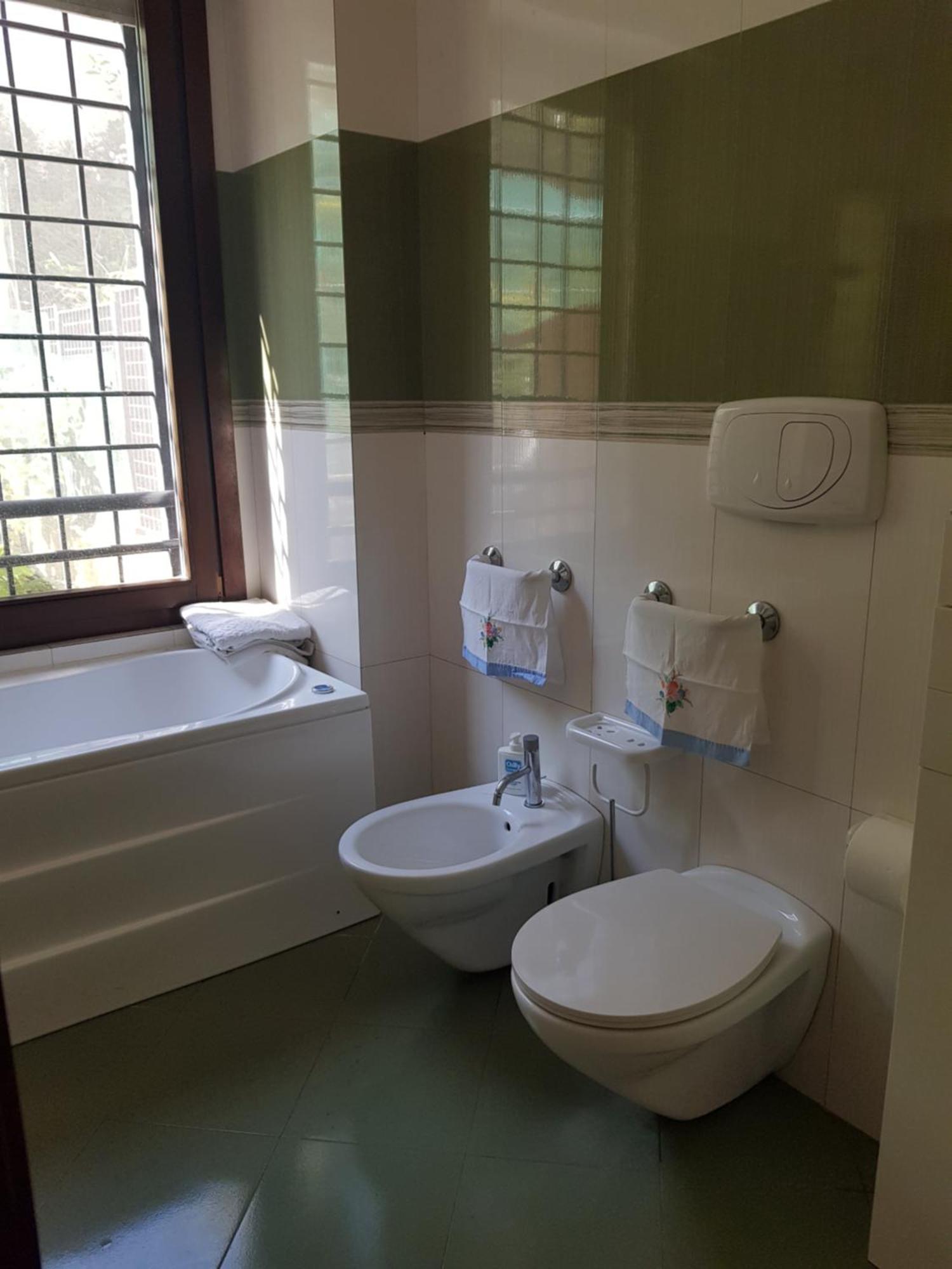 Eur Charme Apt&garden Apartment Rom