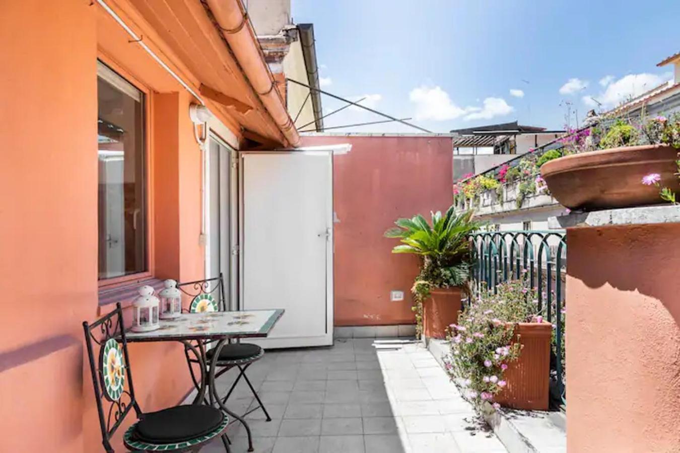 Leilighet Terrazzo Frattina Roma