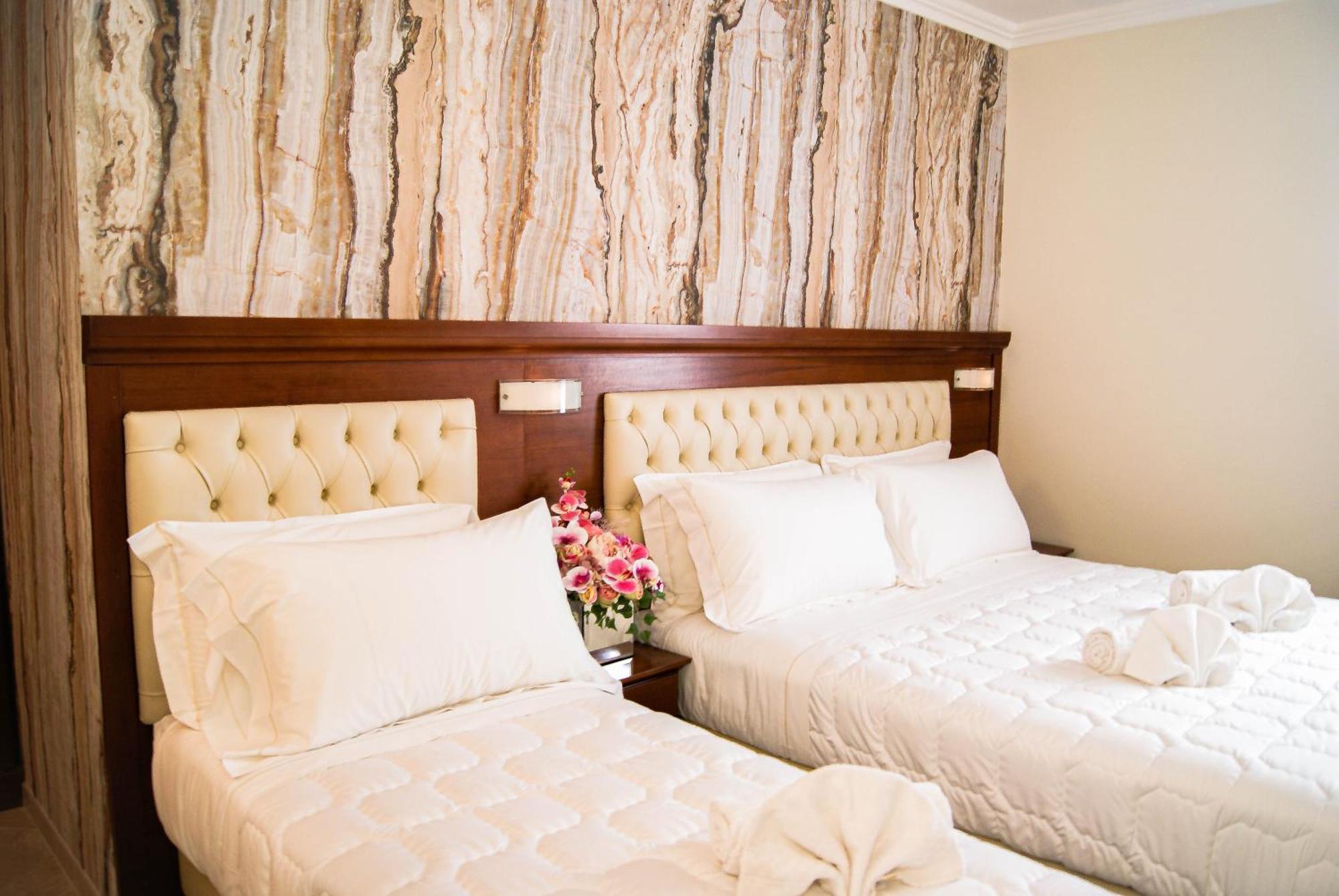 Esposizione Luxury Hotel Rom