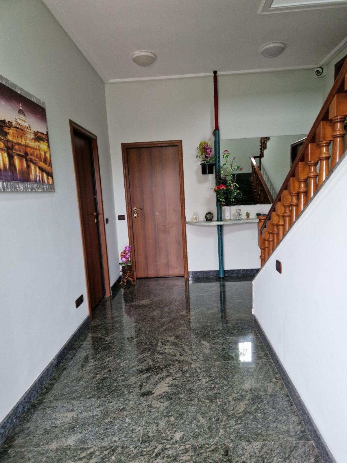 Castelbarco House B Affittacamere
