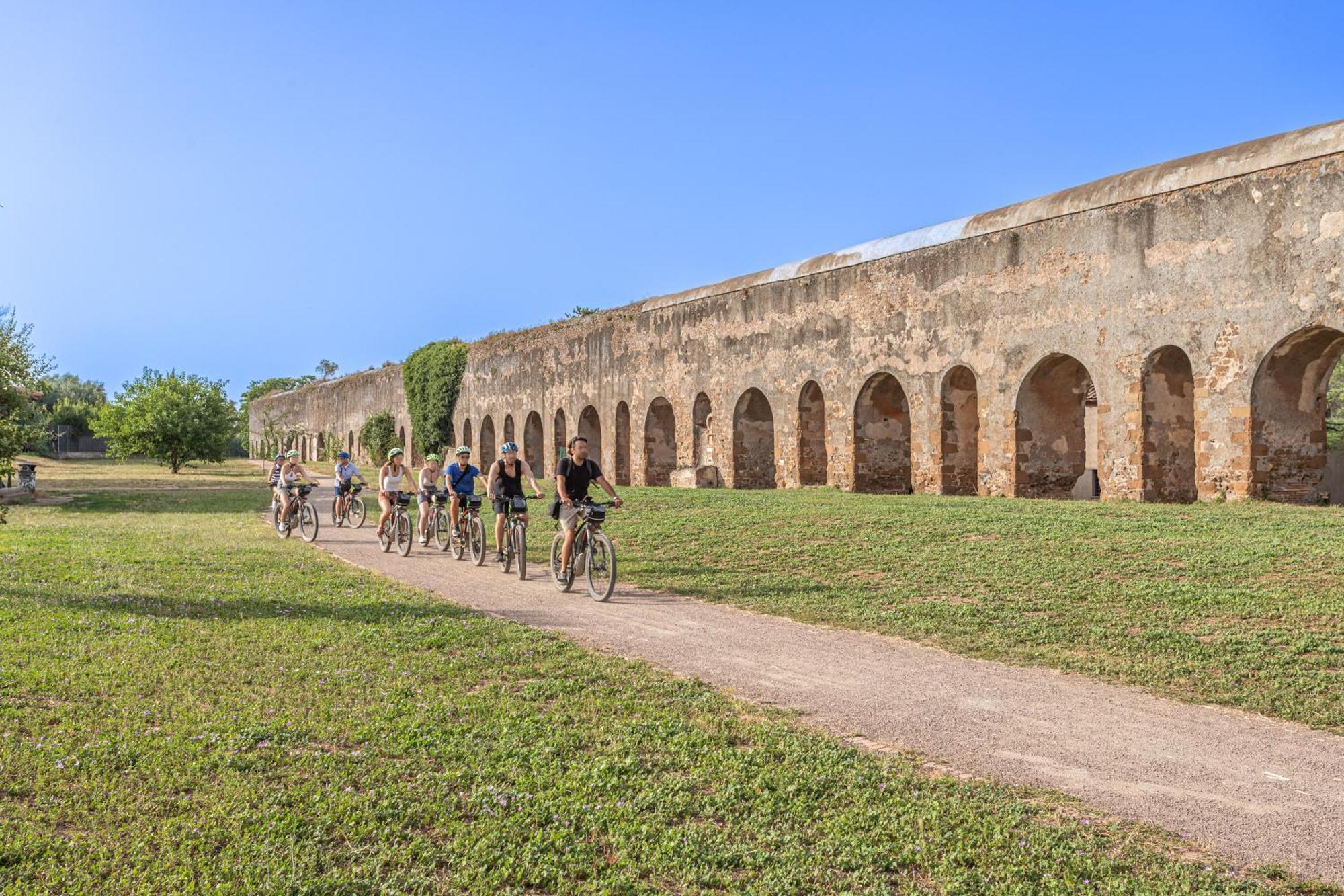 Villa Bbhome Domus Aquae Inside Of Appia Antica Park