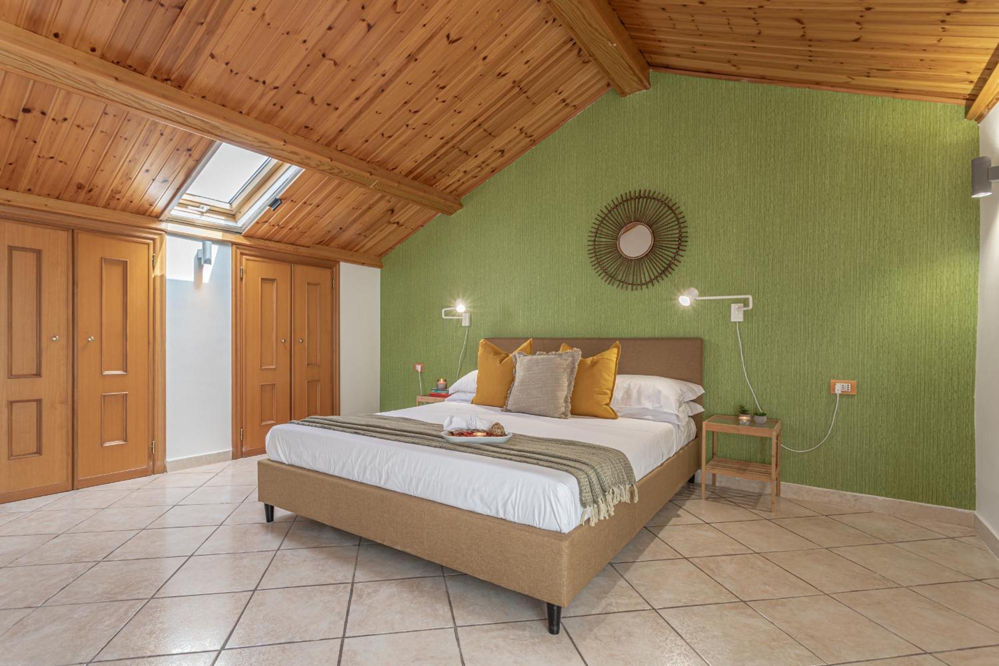 Bbhome Domus Aquae Inside Of Appia Antica Park Villa