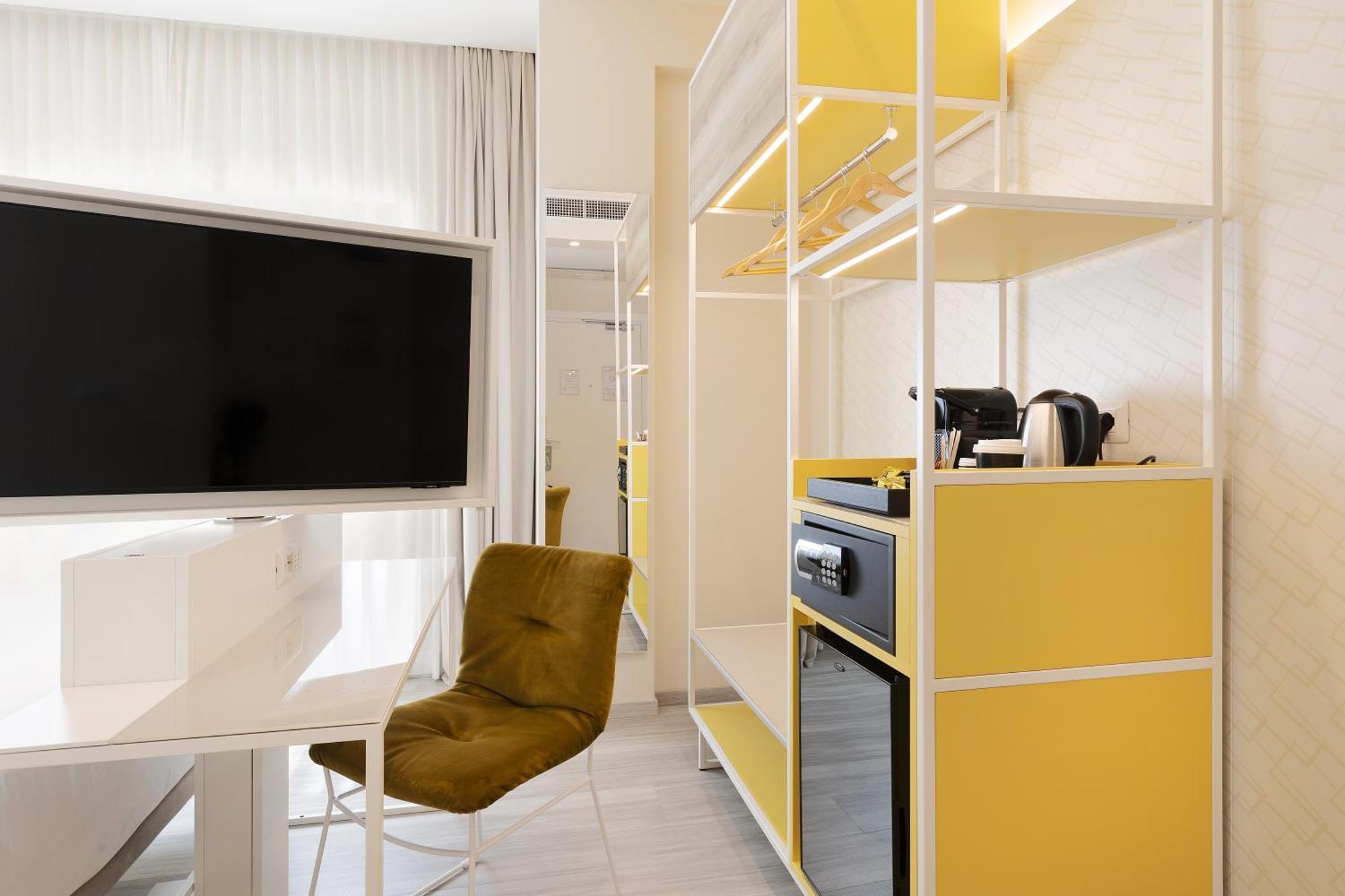 Adesso Hotell