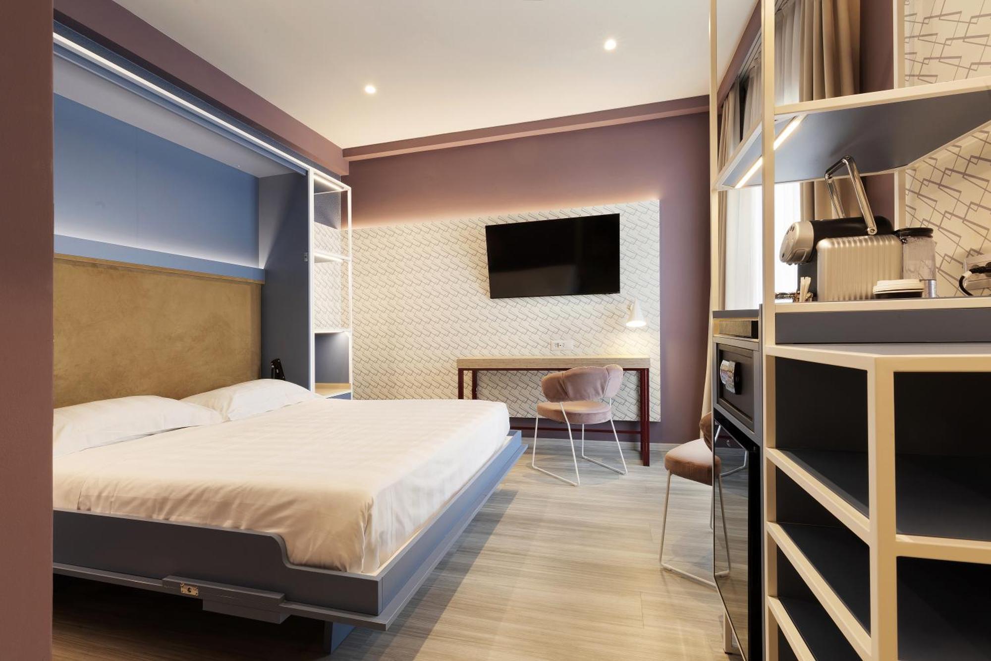 Hotell Adesso 4*