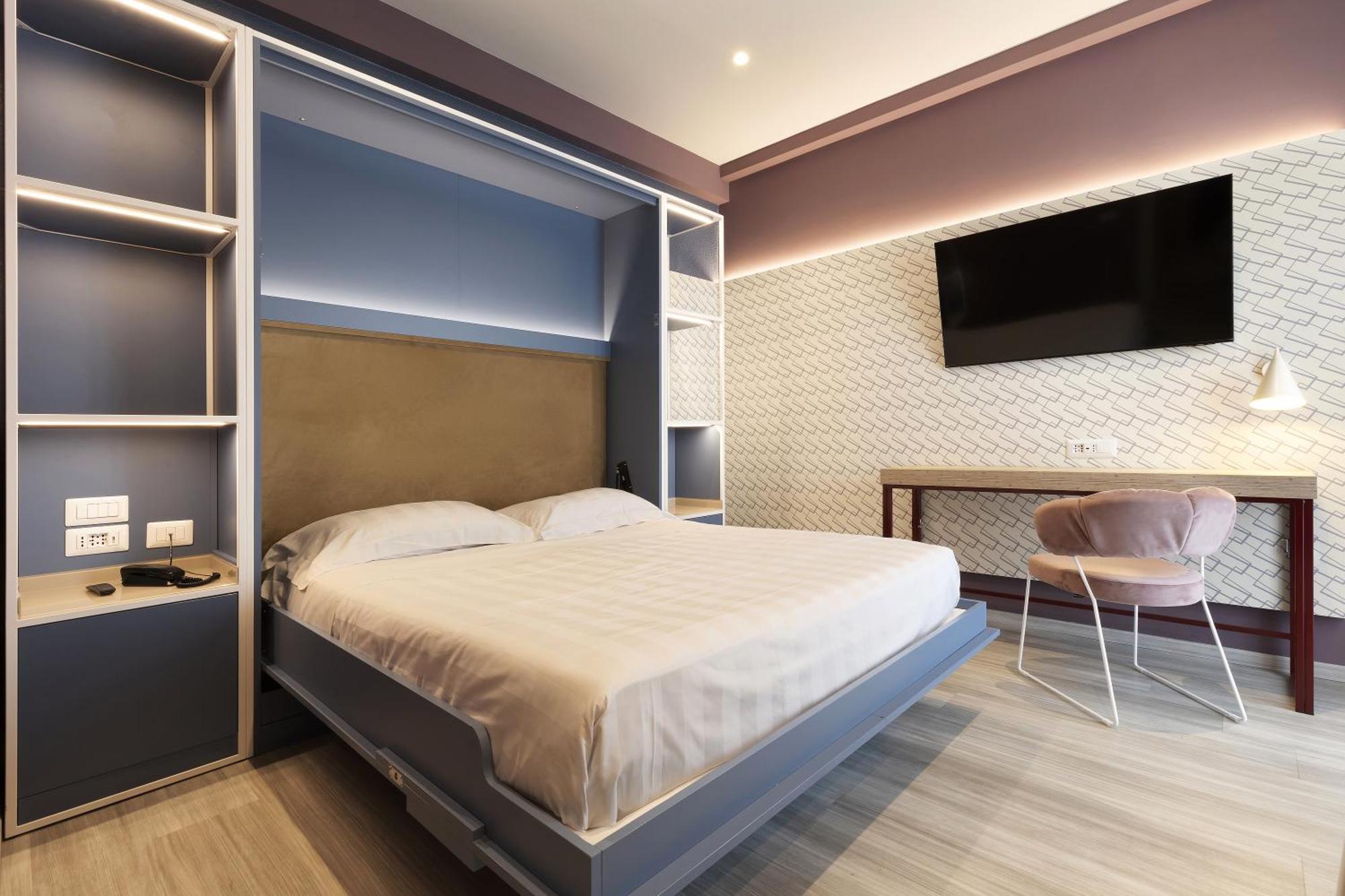 Hotell Adesso 4*