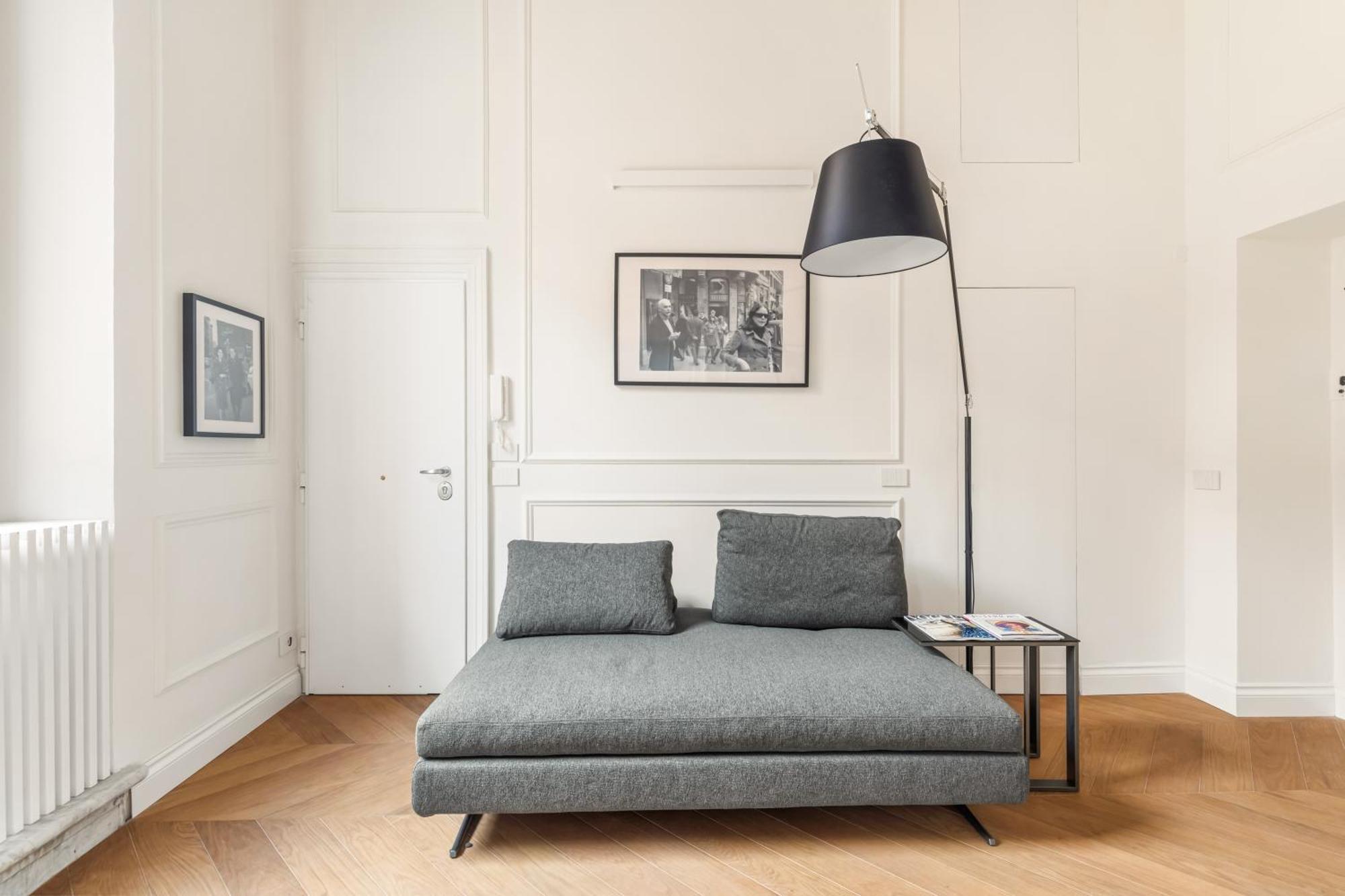 Charm And Elegance By The Spanish Steps Appartamento