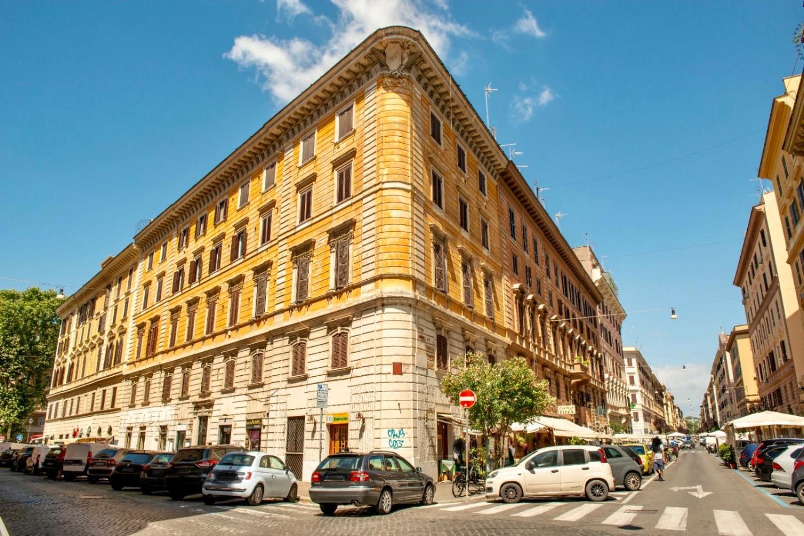 Appartamento Alberto Vatican House *