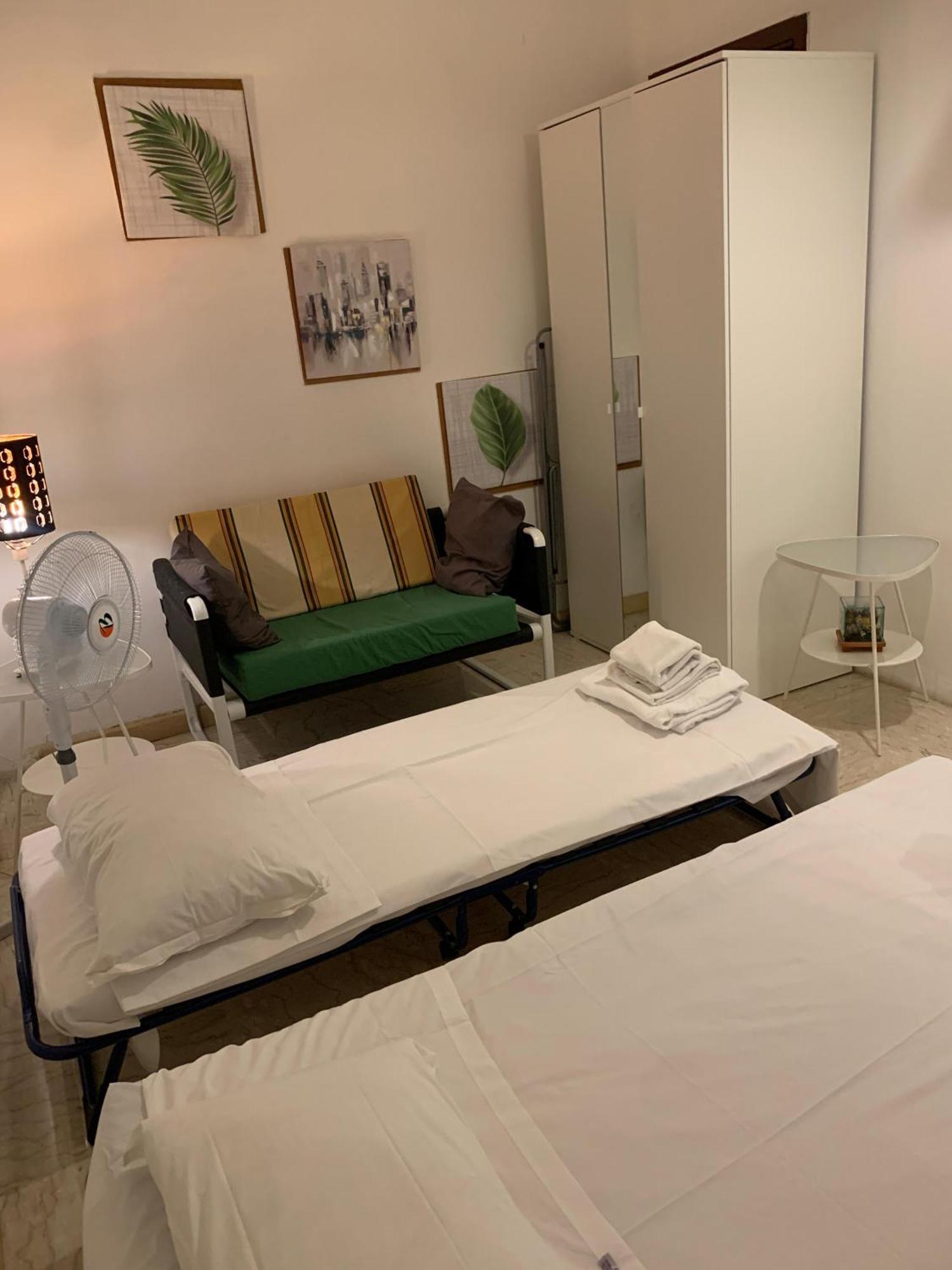 4 Season Bed & Breakfast Roma