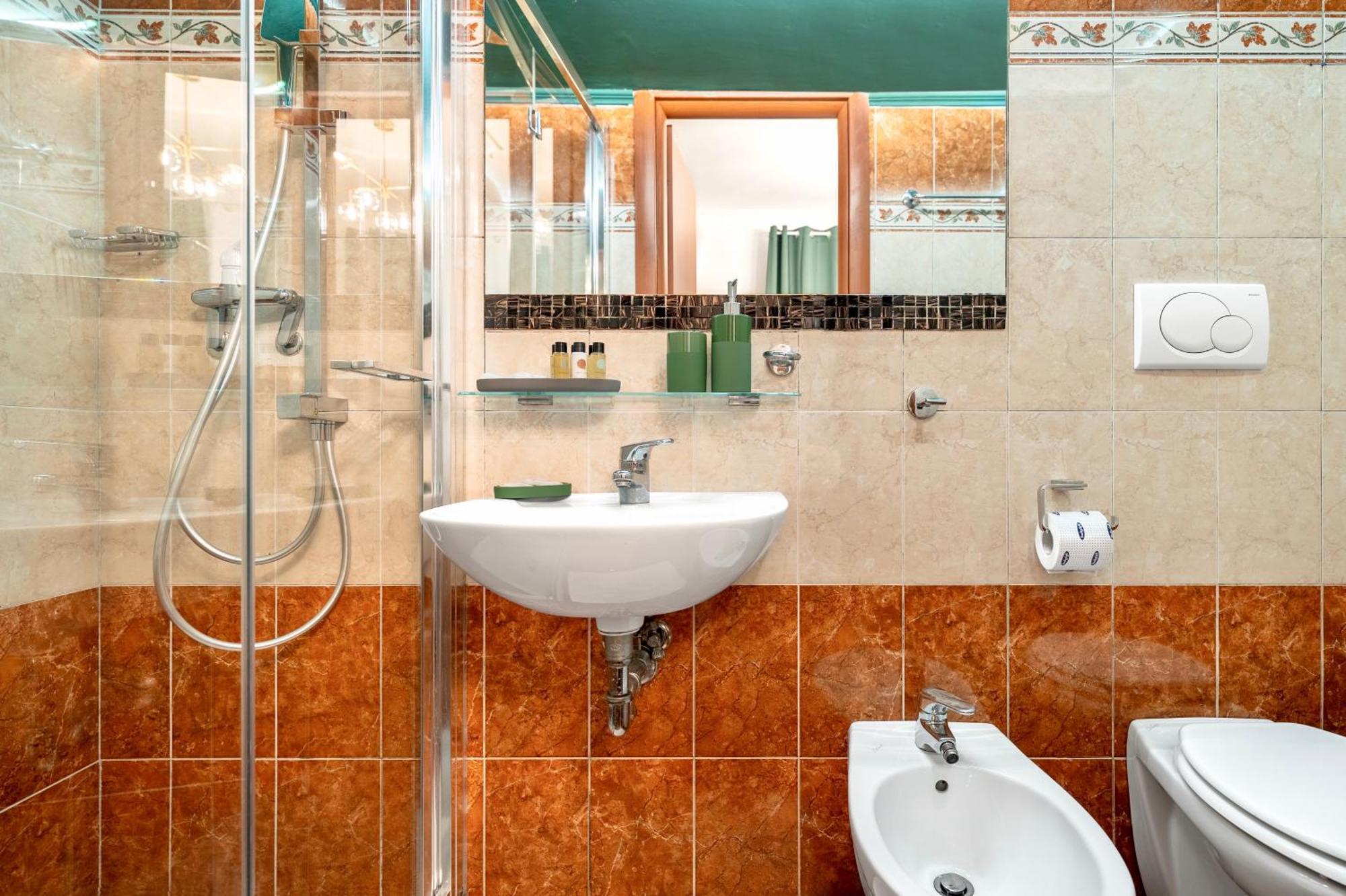 Colosseo Relais 2* Rom
