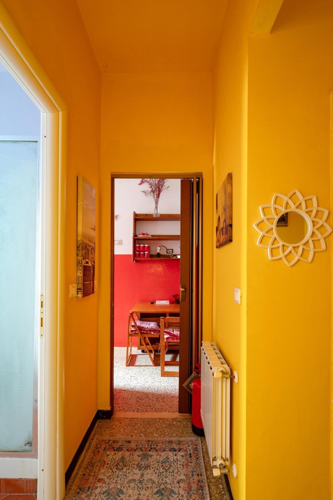 House Of Colours In Marconi, Apartment *