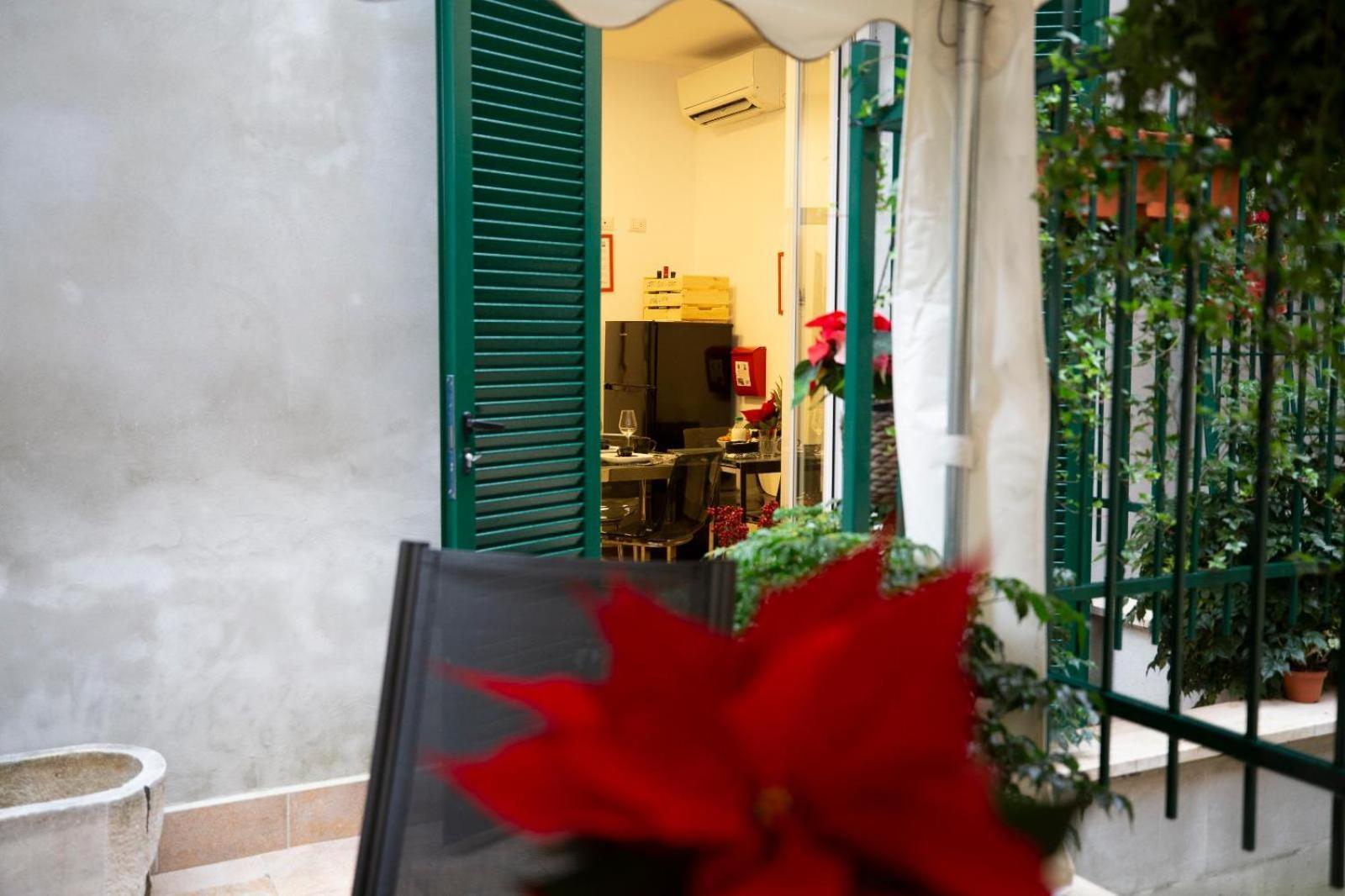 Flatinrome Trastevere Deluxe - Patio Gjestgiverier