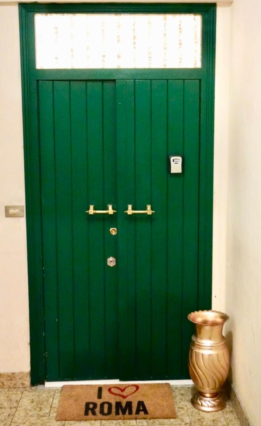 Trastevere House-suite Elegante Nel Centro Storico * Rome