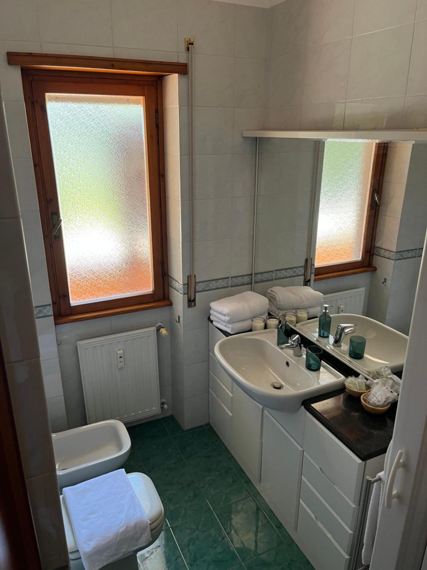 Eashome Eur Mostacciano Bilocale Adiacente Ifo Rome