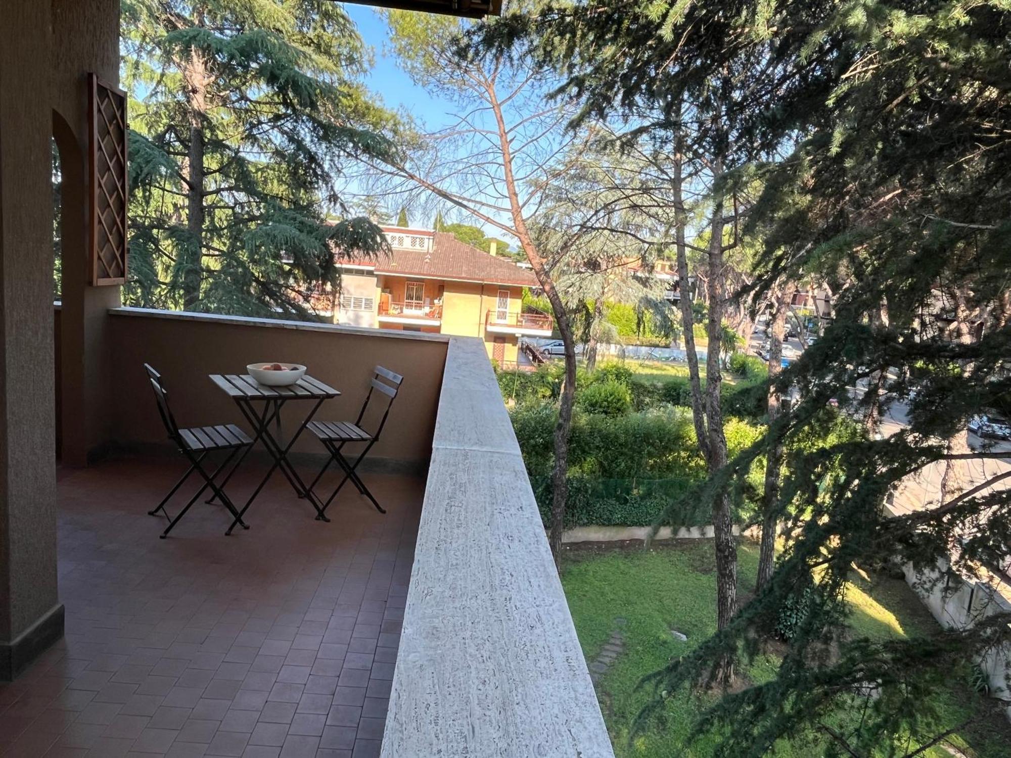 Apartment Eashome Eur Mostacciano Bilocale Adiacente Ifo *