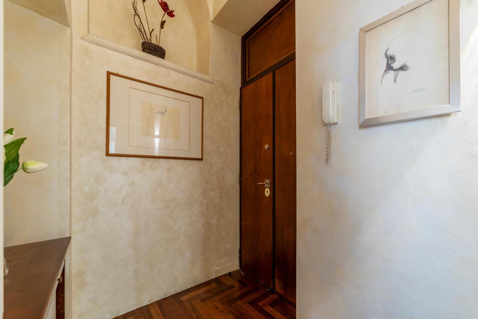 Mm Ottaviano A Un Passo Dal Vaticano Rom