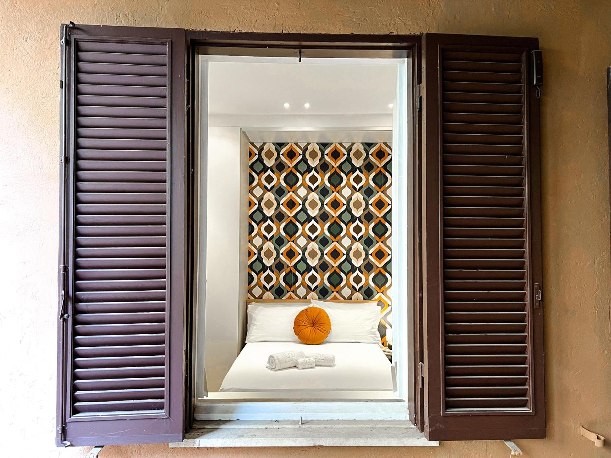 Luxury House & Secret Garden - Strategic Location, 100m To Metro B Apartamento