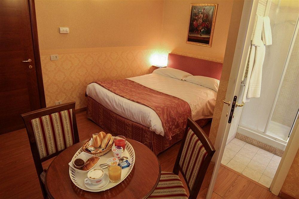 Gjestgiverier Residenza Belli Roma