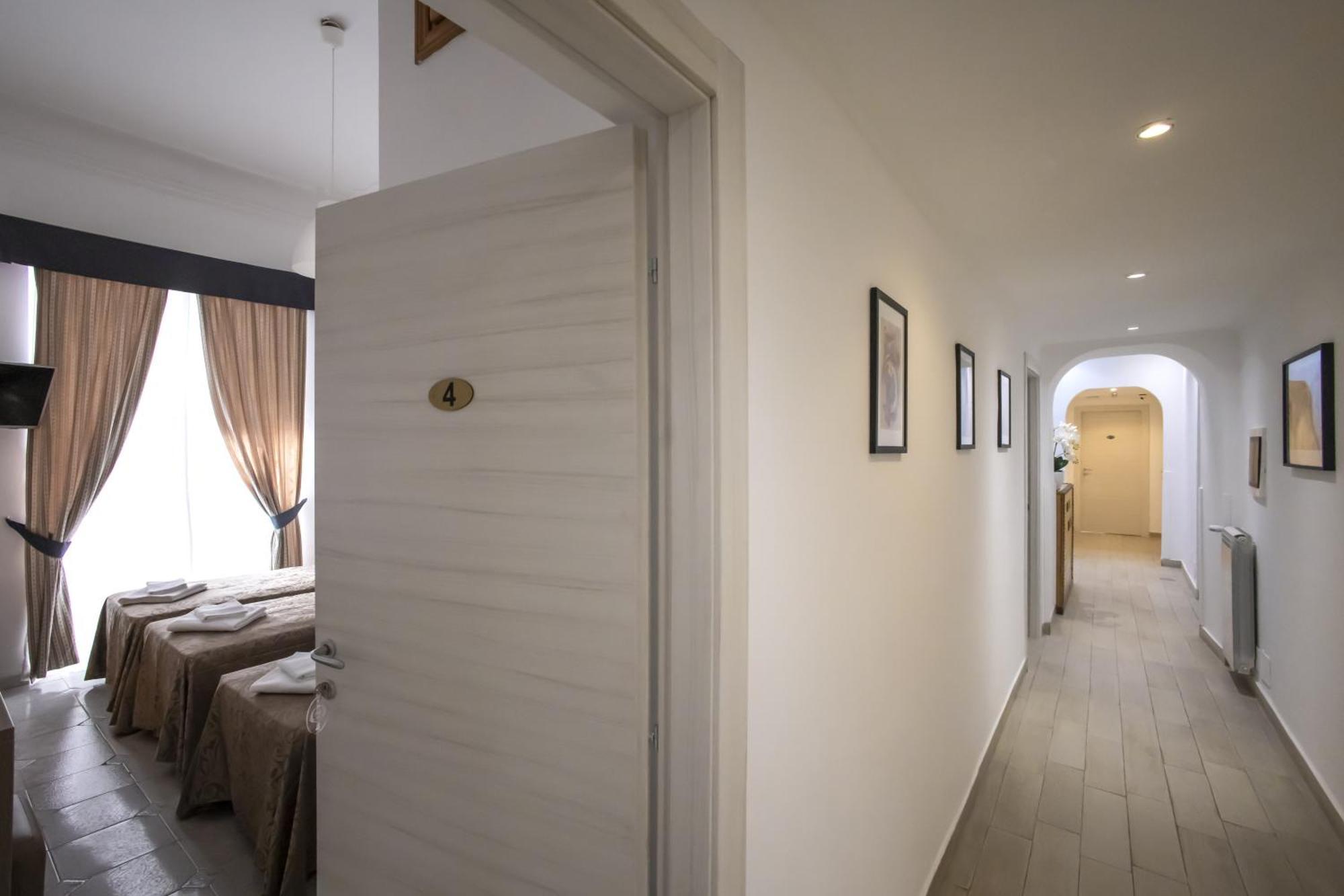 Orbis Hotell 2*