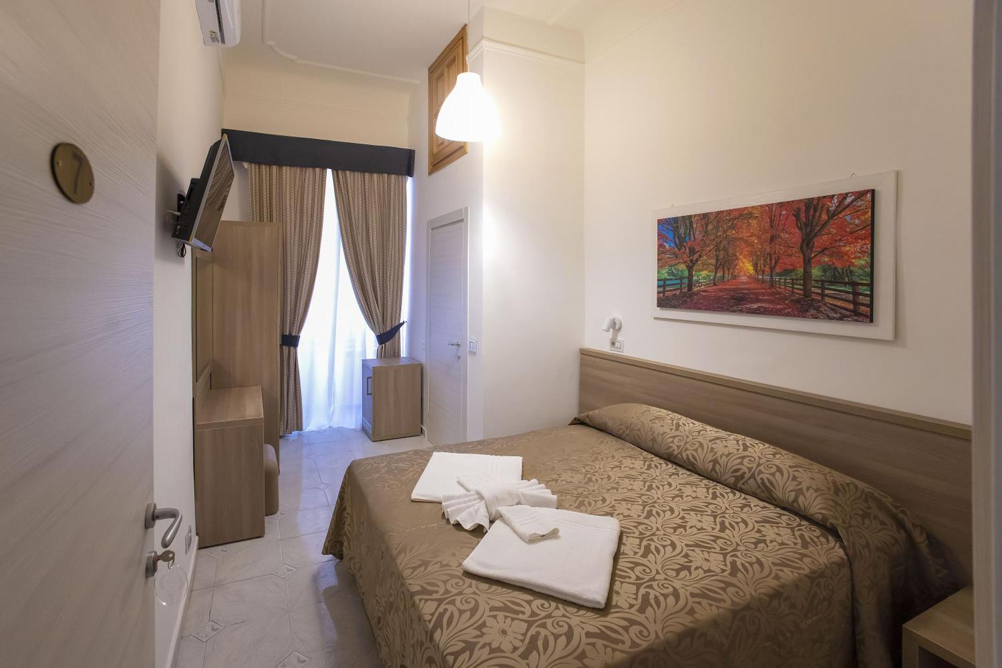 Orbis Hotell 2*