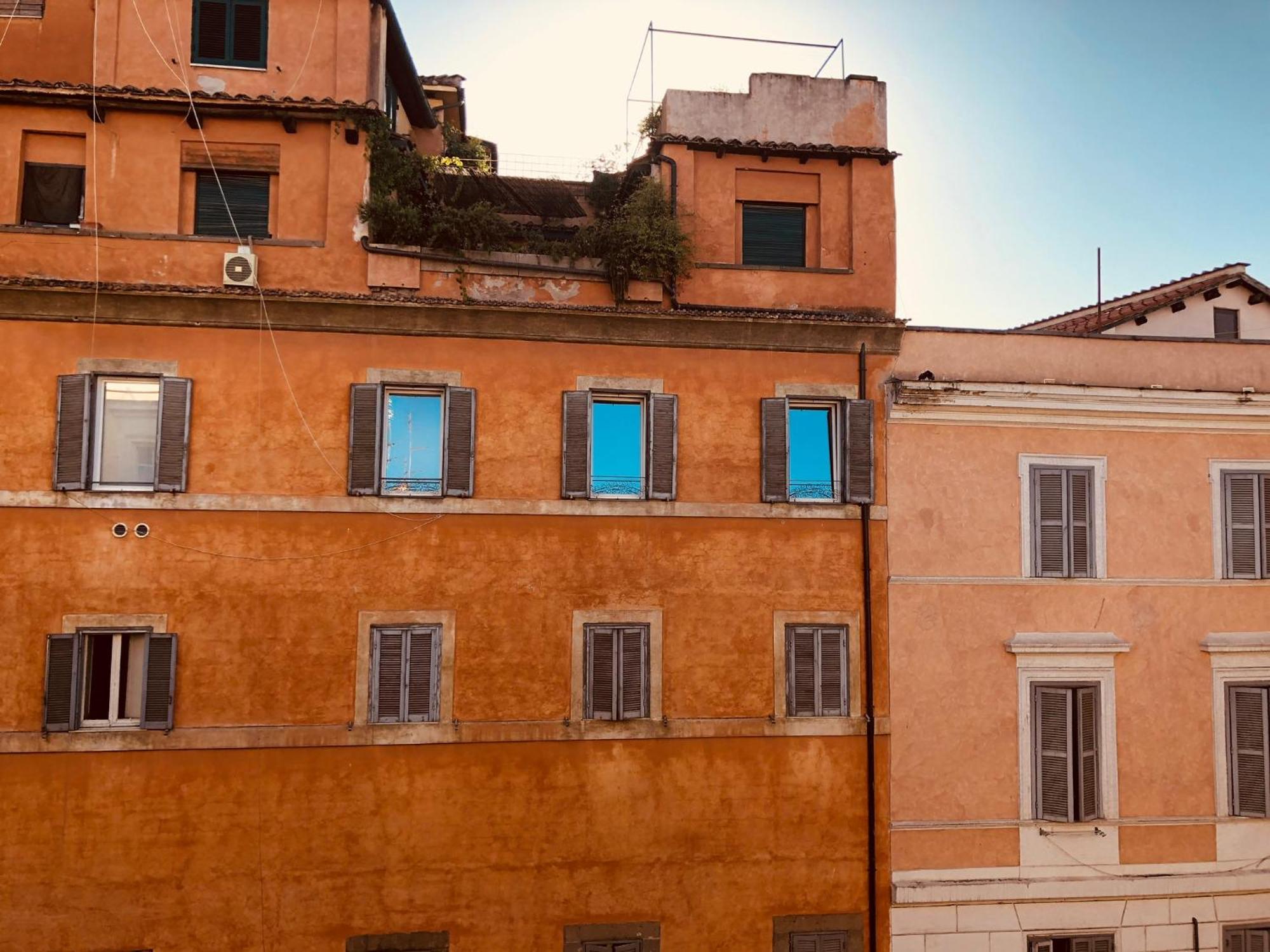 S.apollonia Trastevere * Rome