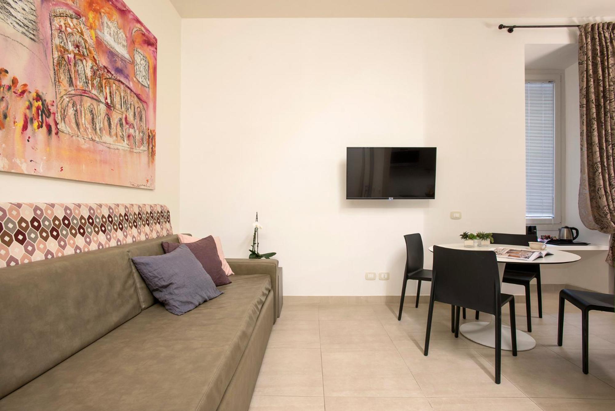 Gonfalone 6 5* Roma