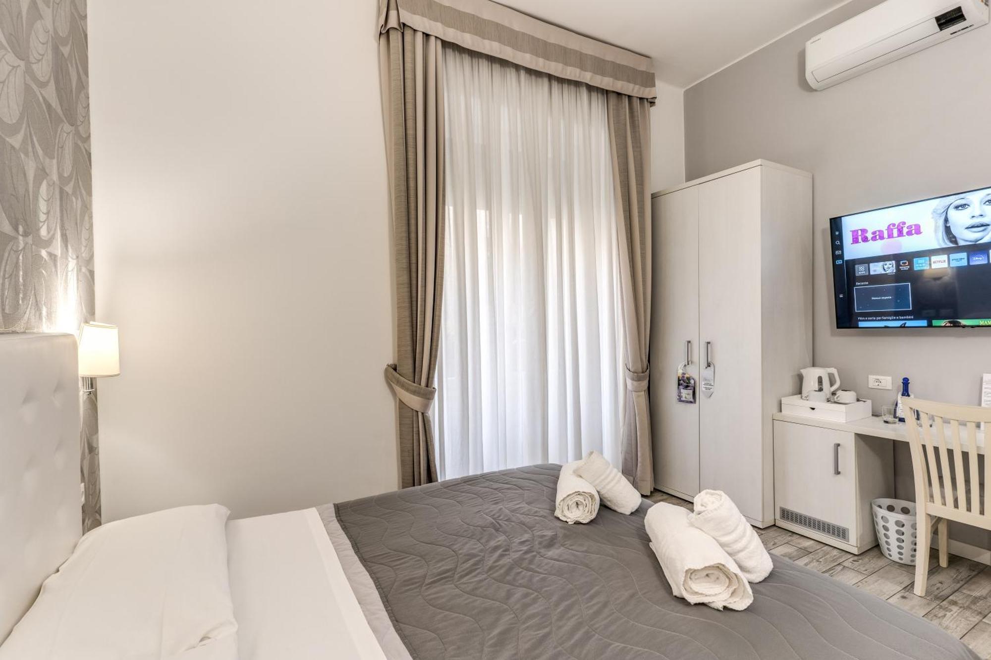 Gardenia Bed & Breakfast 2*