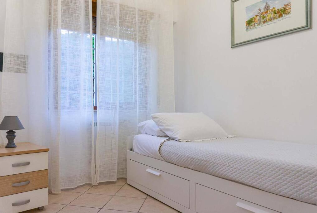 Cipro Nuovissimo Posizione Strategica Apartamento *