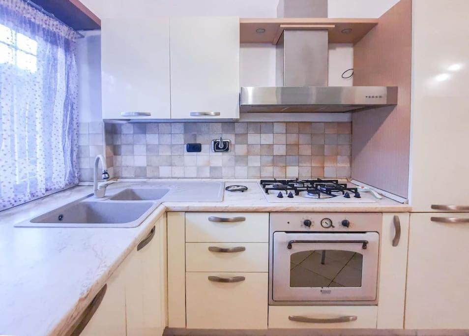 Cipro Nuovissimo Posizione Strategica Apartamento *