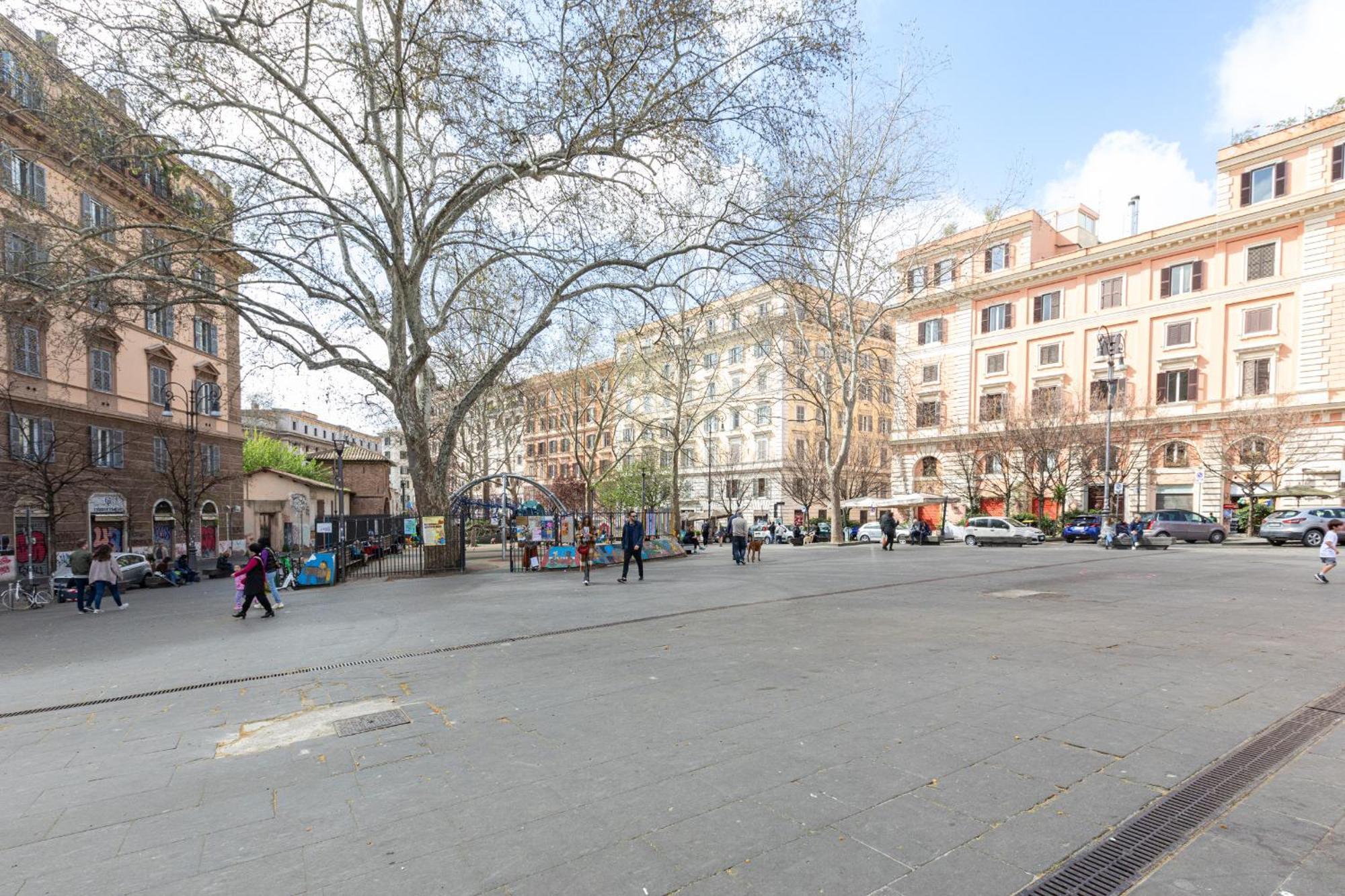 Trastevere Exclusive Three Bedroom - Collection
