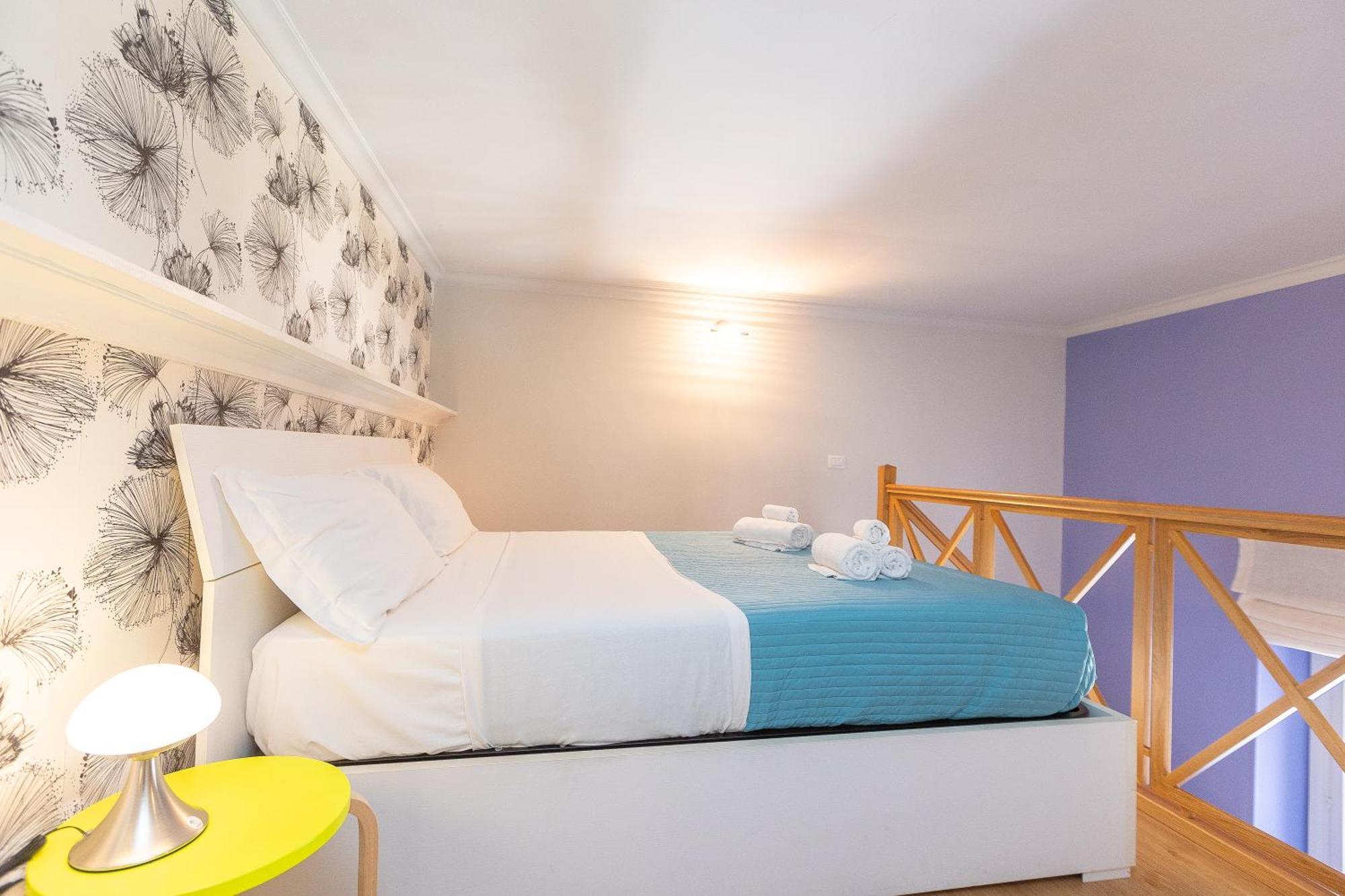 Colosseum Bright Two Bedroom Appartamento Roma