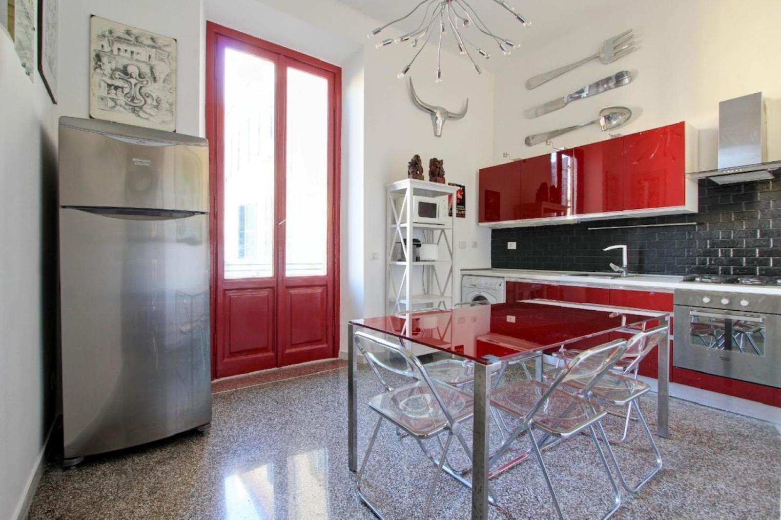 Apartment Tibullo ,classico Ed Elegante *
