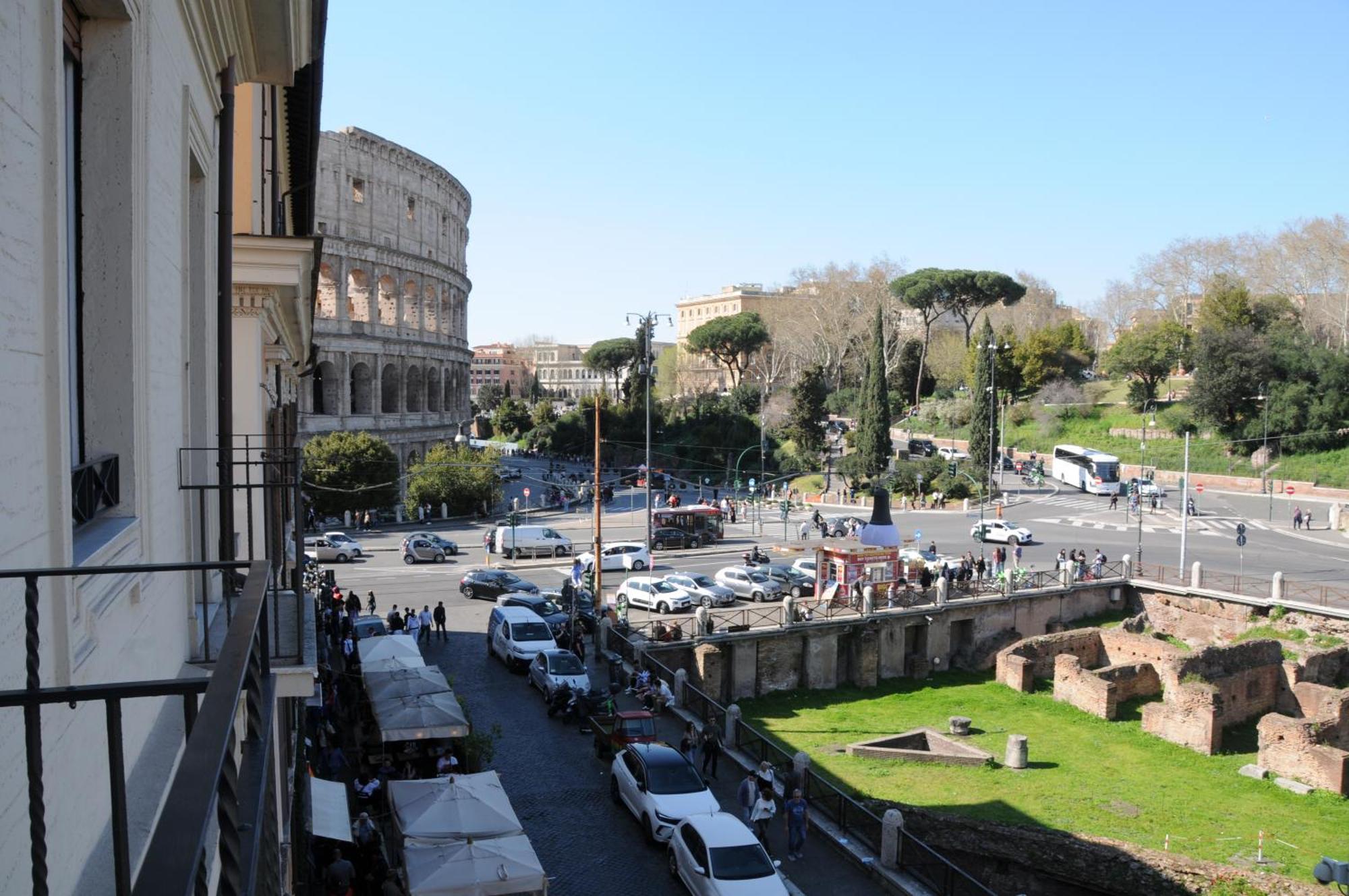 Apartamento A Casa Di Lu, Al Colosseo - *