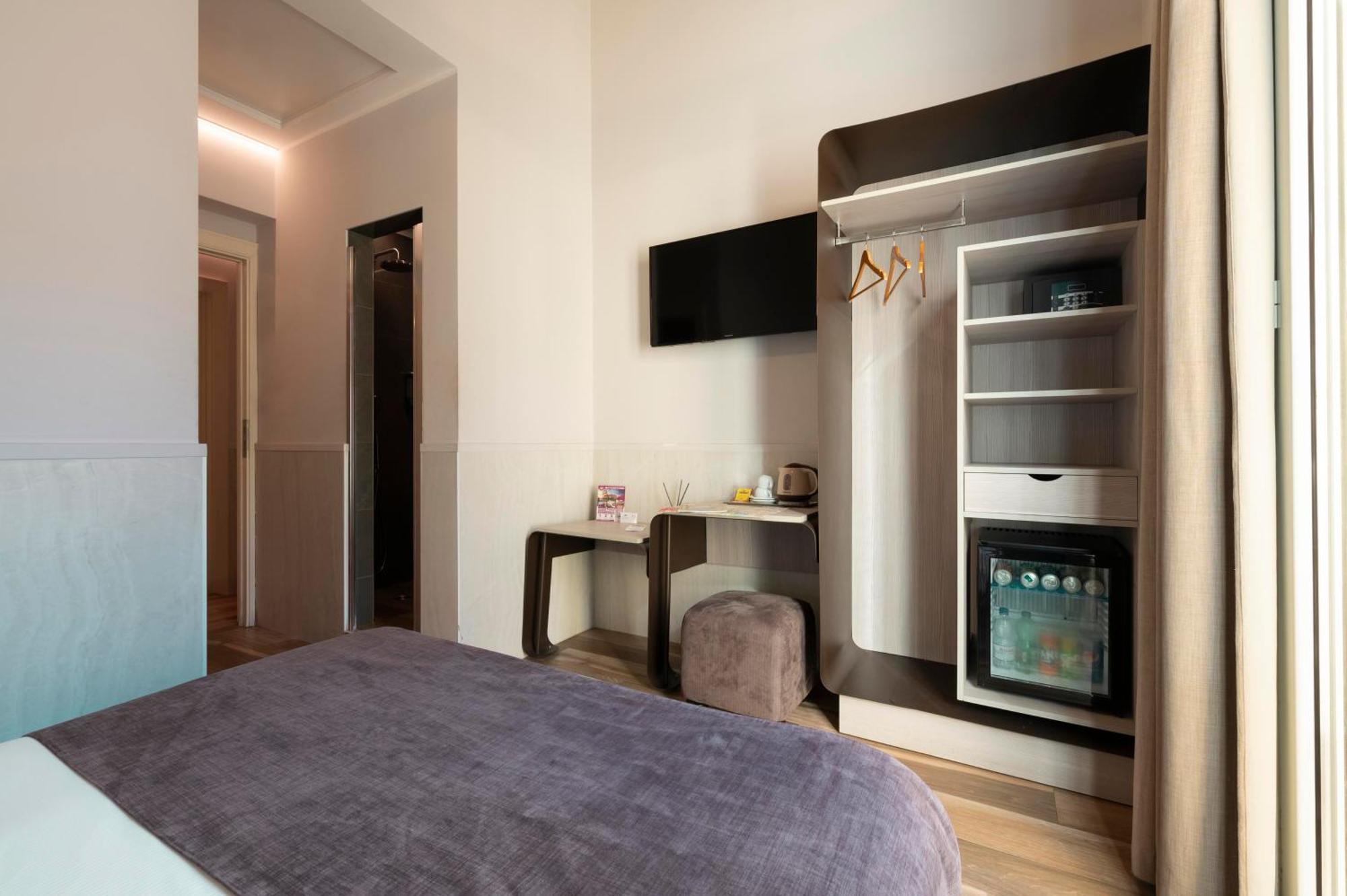 Hotell De' Clementi 2*