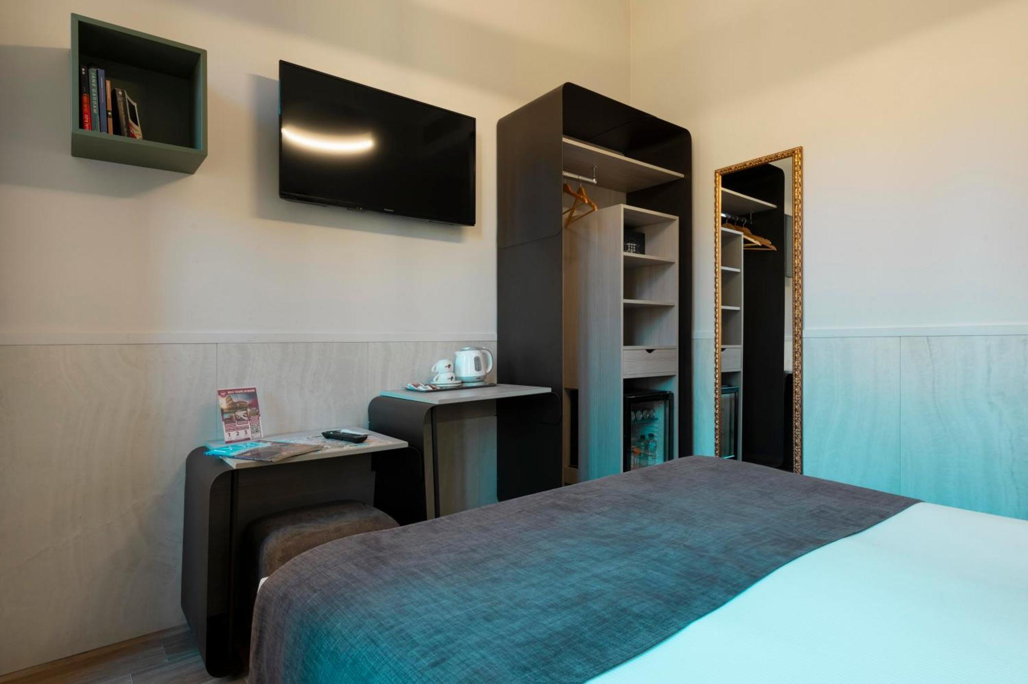 Hotell De' Clementi 2*