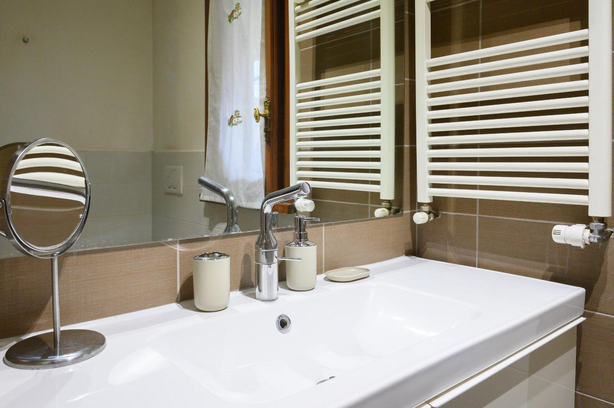 Casa Justa Anastasio Apartment *